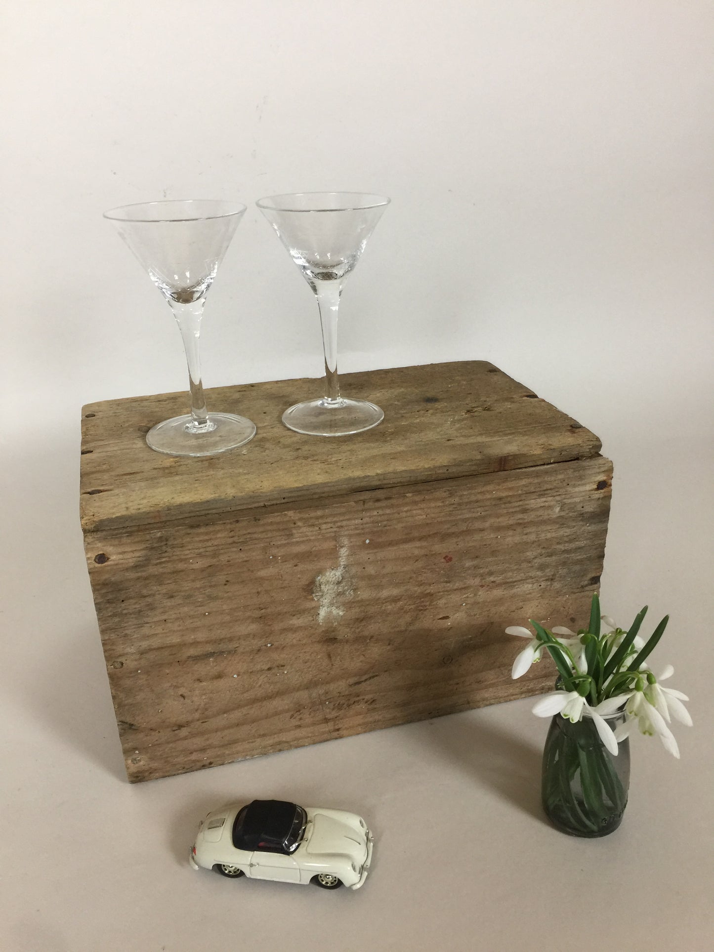 To smukke gamle glas
