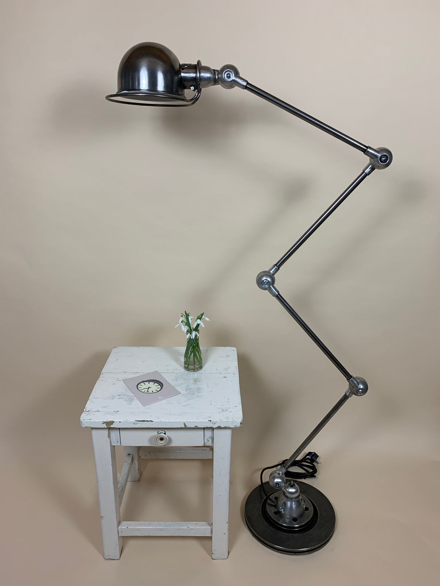 Smuk Jieldé gulvlampe med 4 arme