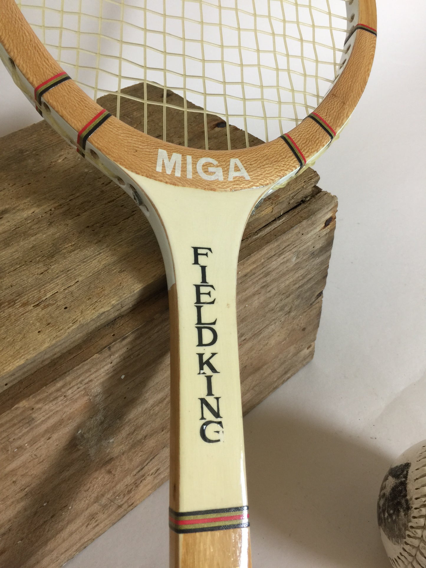 Skøn gammel og dekorativ tennisketcher