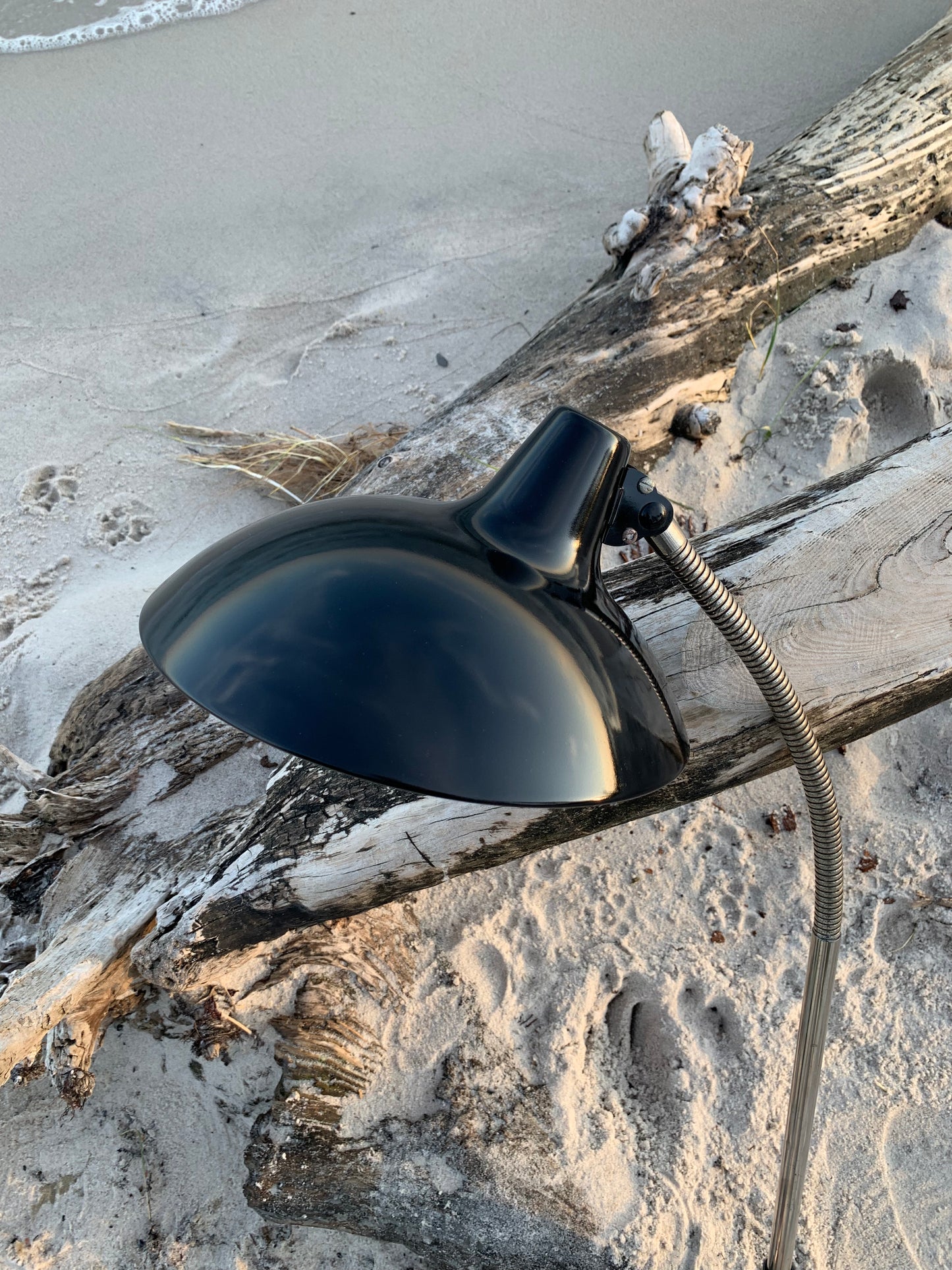 Kaiser Idell 6861 - Sort