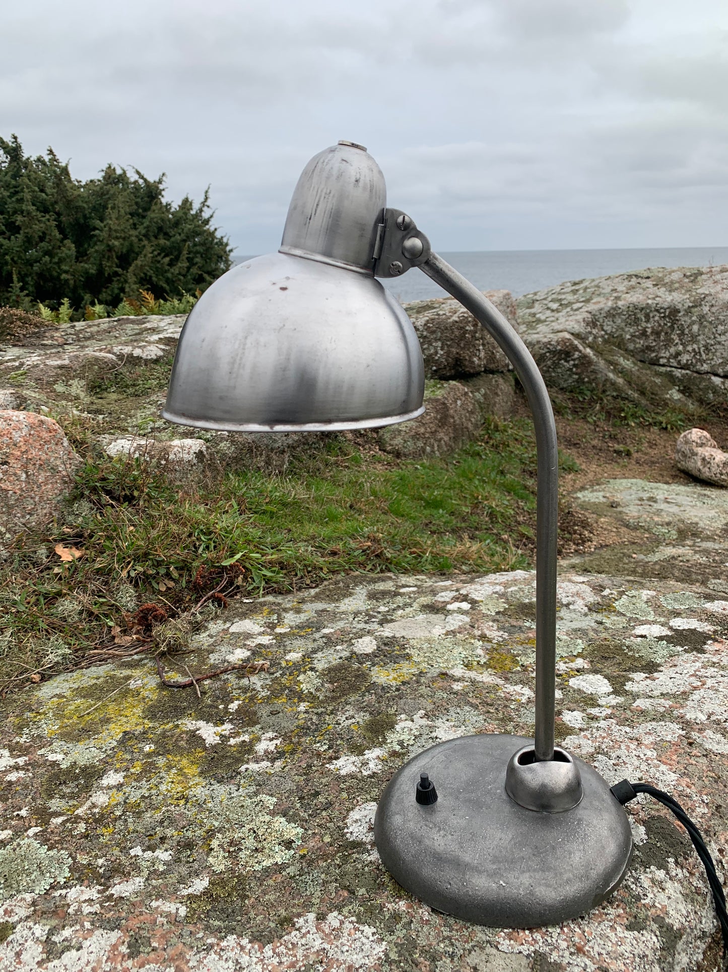 Kaiser Idell 6551 - Rå udgave