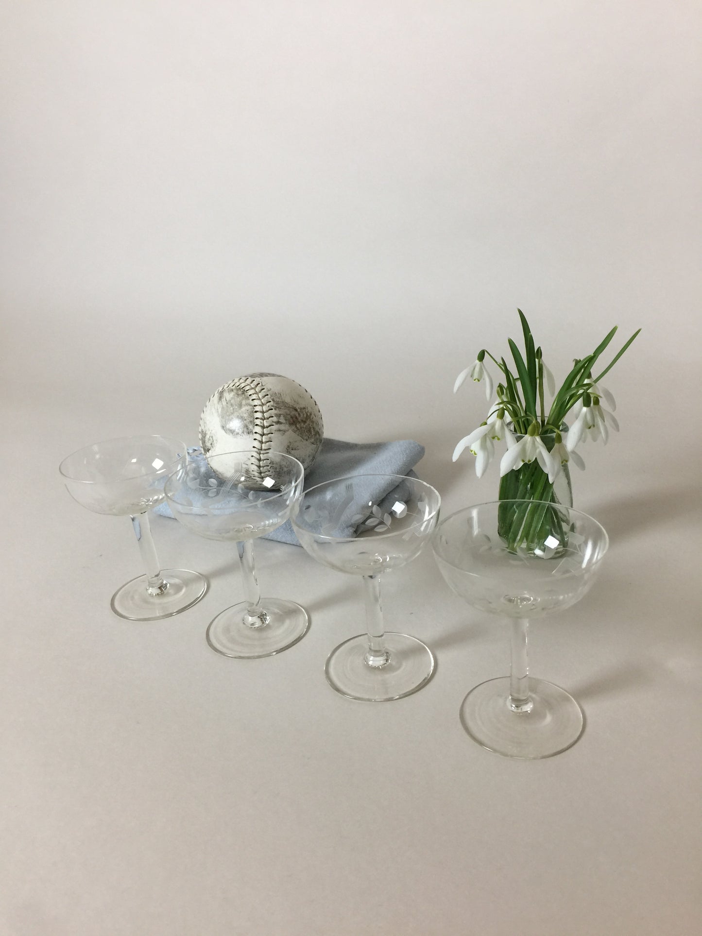 Smukke glas (fire stk. sælges samlet)