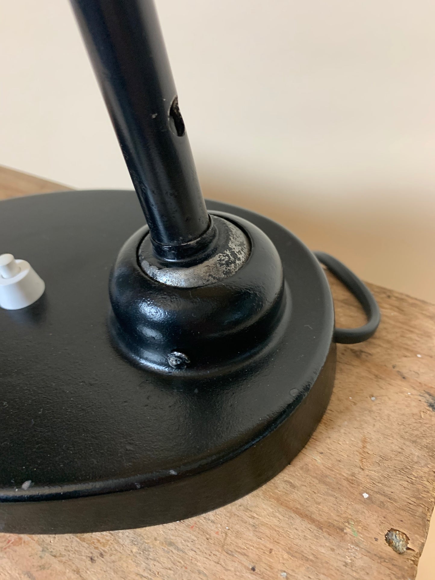 Lampe designet af Christian Dell for Bünte und Remmler