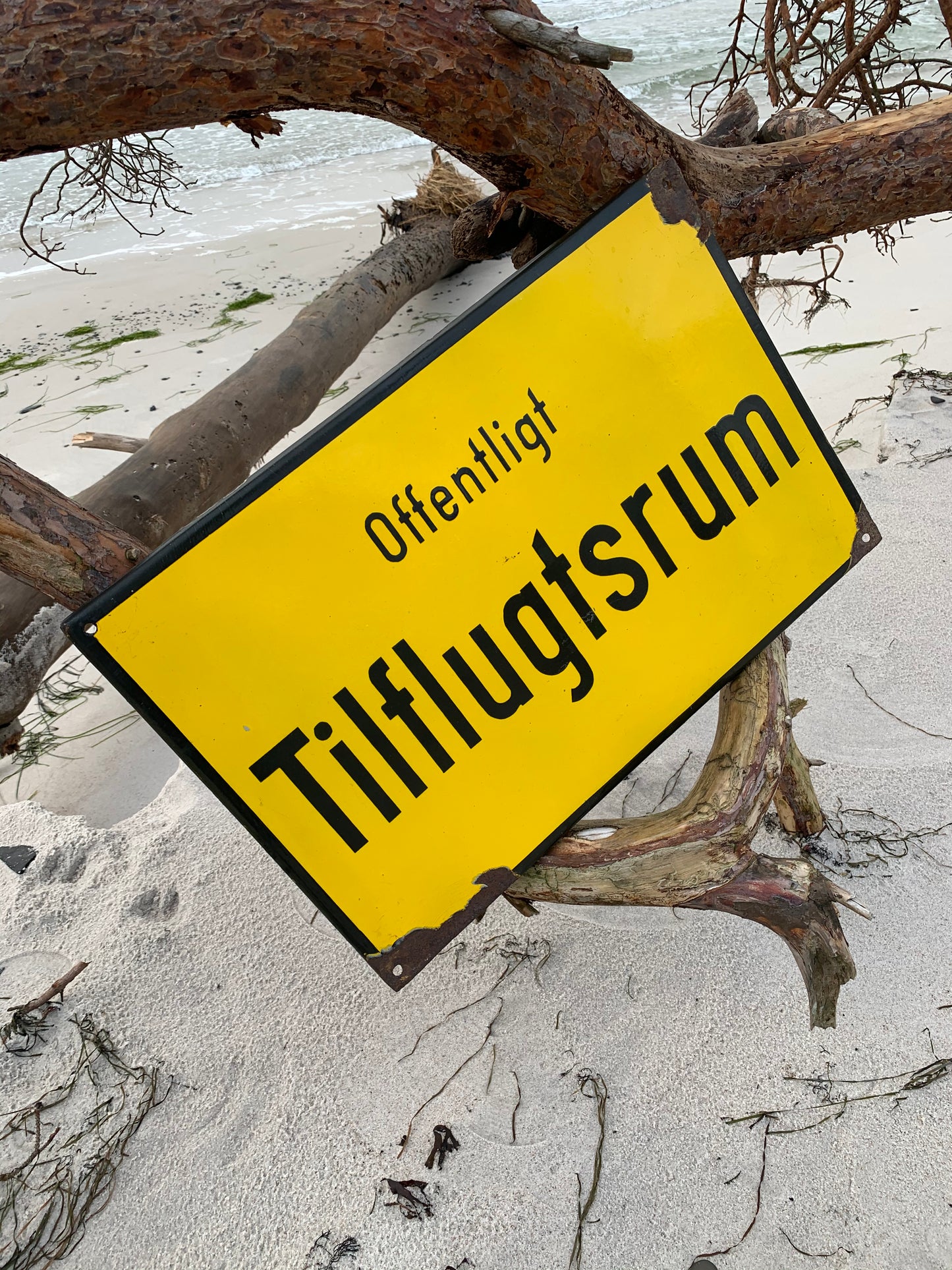 Emaljeskilt - Offentligt tilflugtsrum