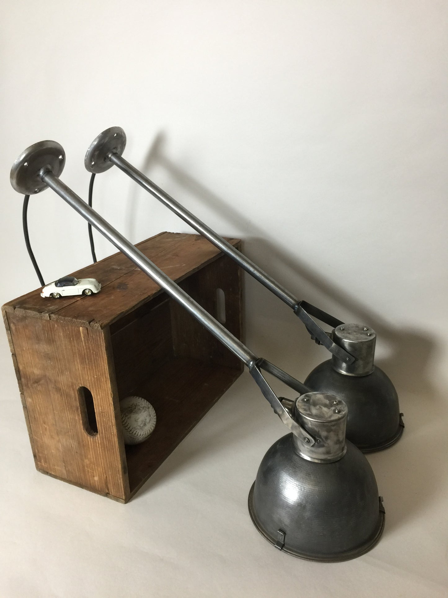 Skøn lampe med lækker patina (prisen er pr. stk.)