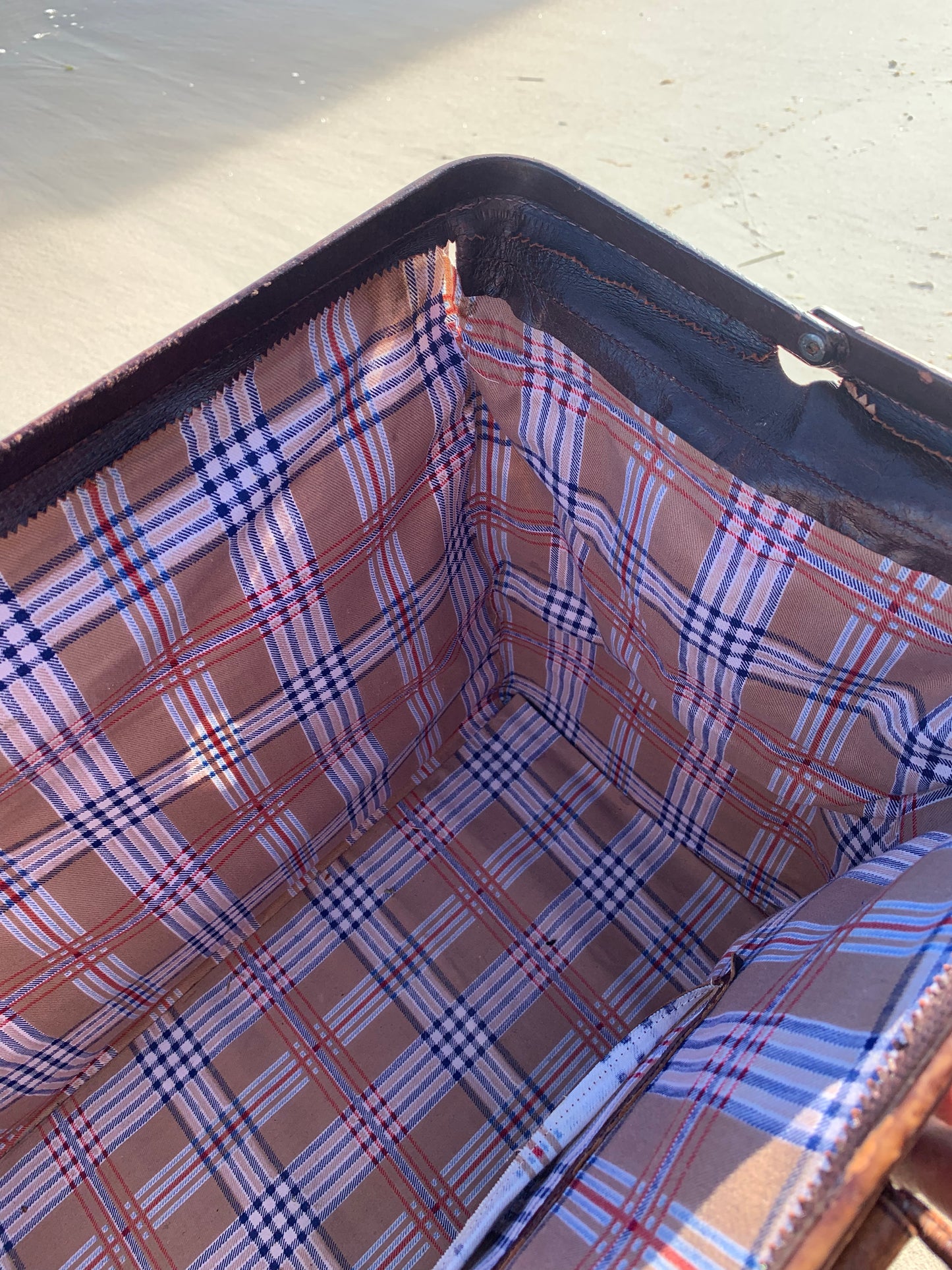 Gammel taske med patina