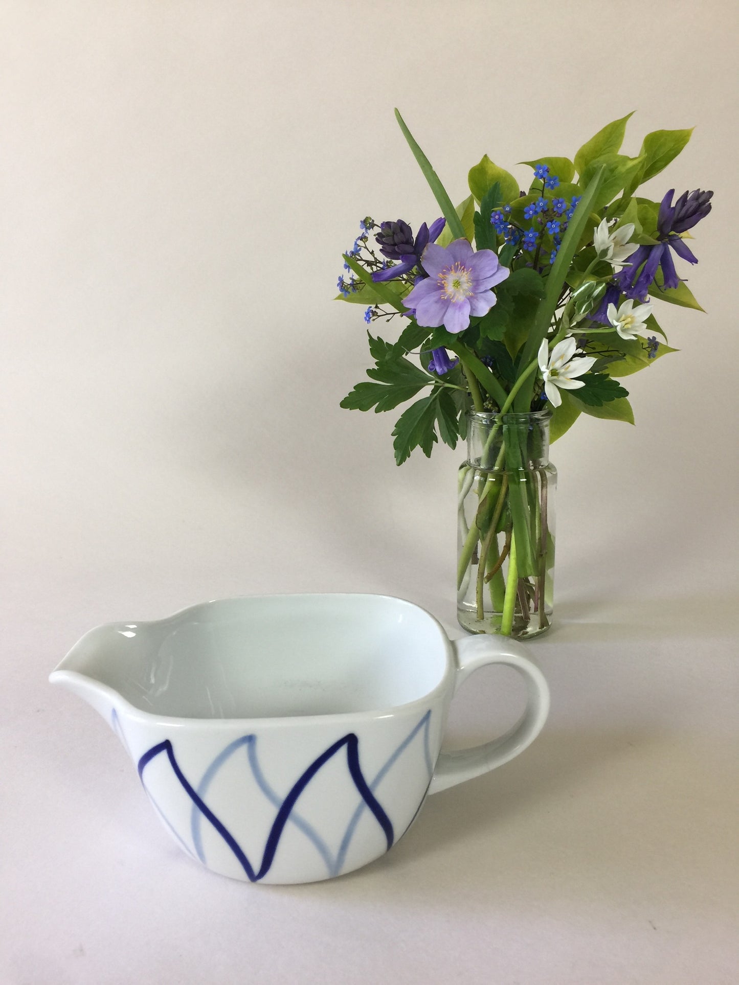 Saucekande fra Lyngby porcelæn