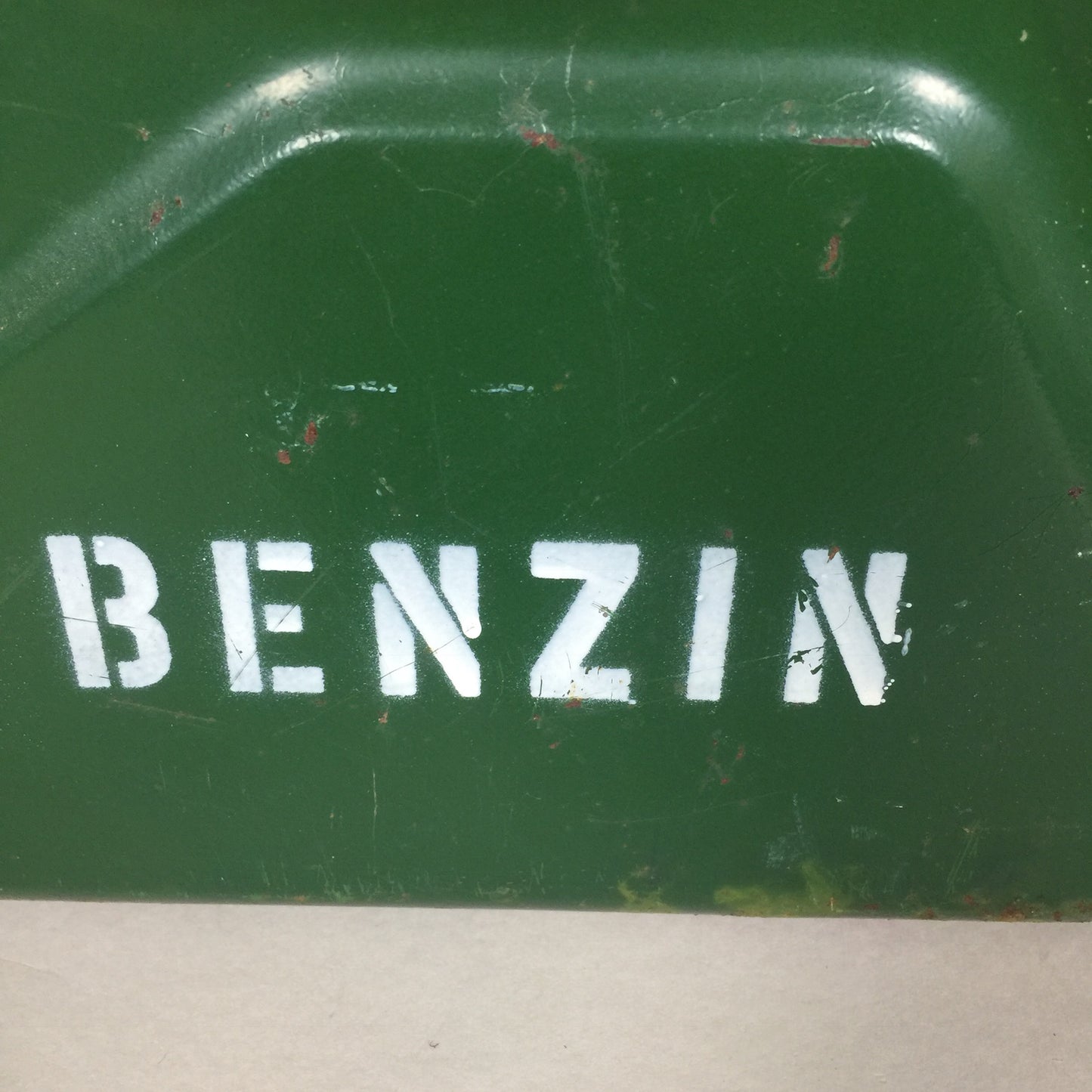 Jerry Can benzindunk.