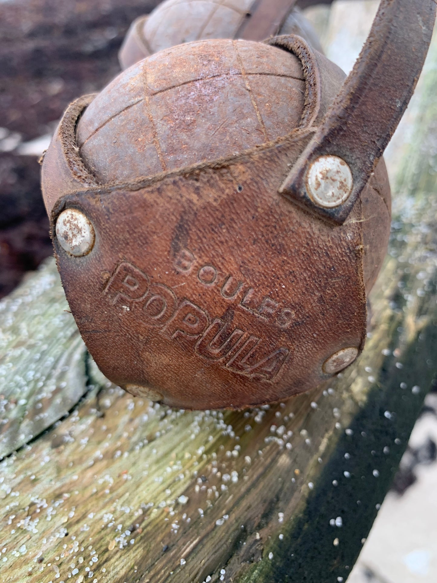 Gamle franske Boules kugler i læderetui