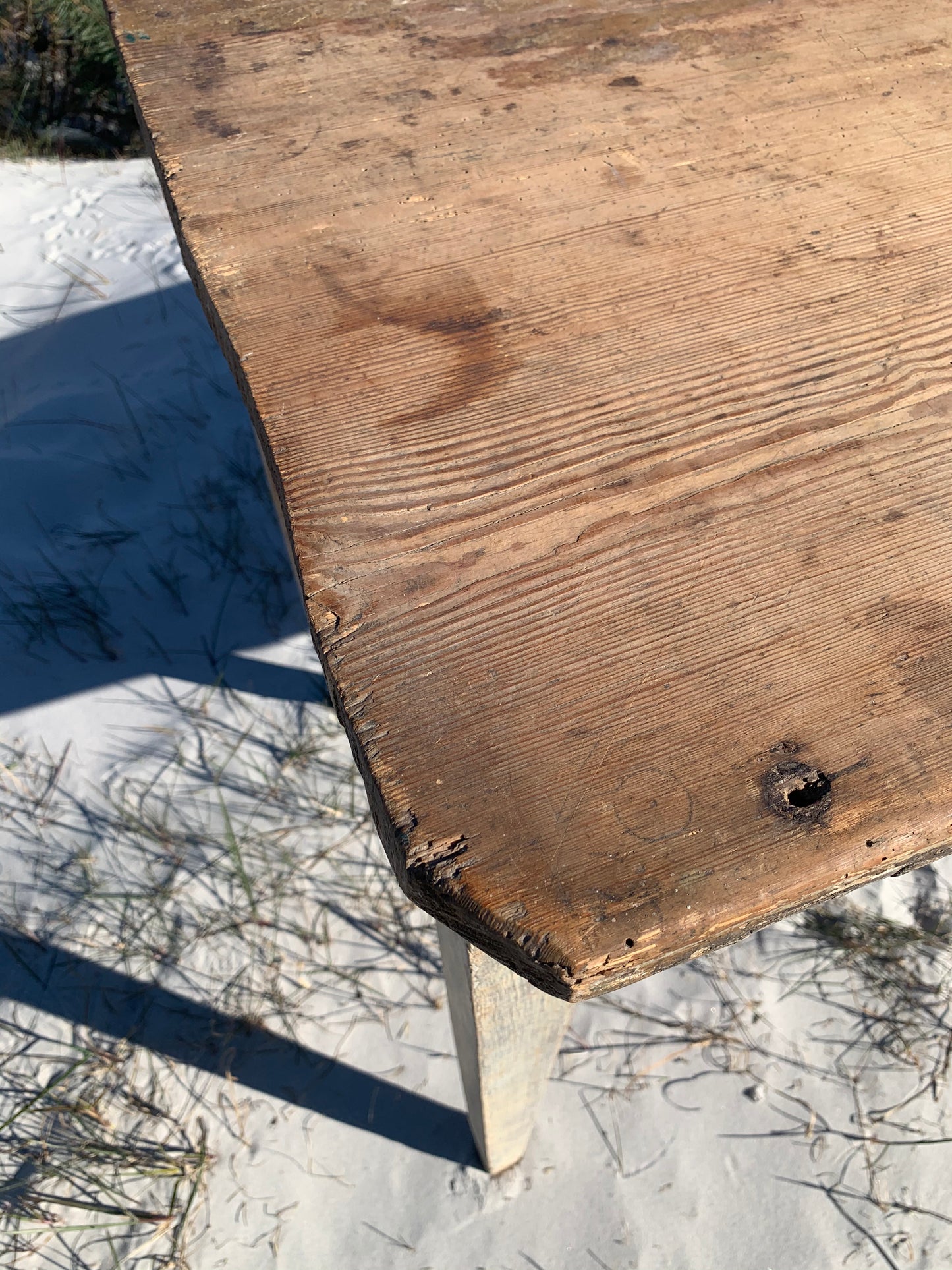Meget smukt bord fra 1874