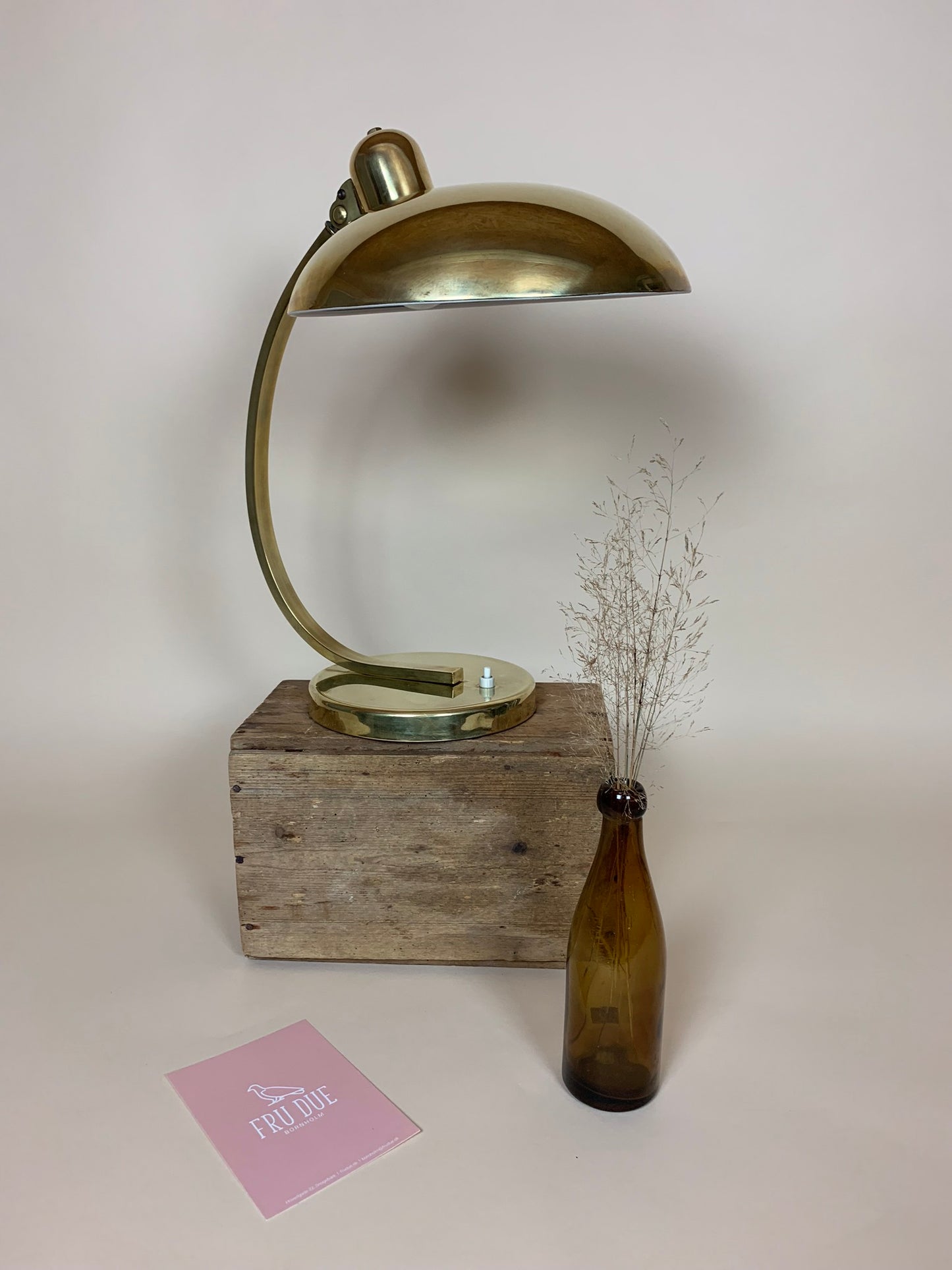 Smuk Christian Dell bordlampe i messing model 6750