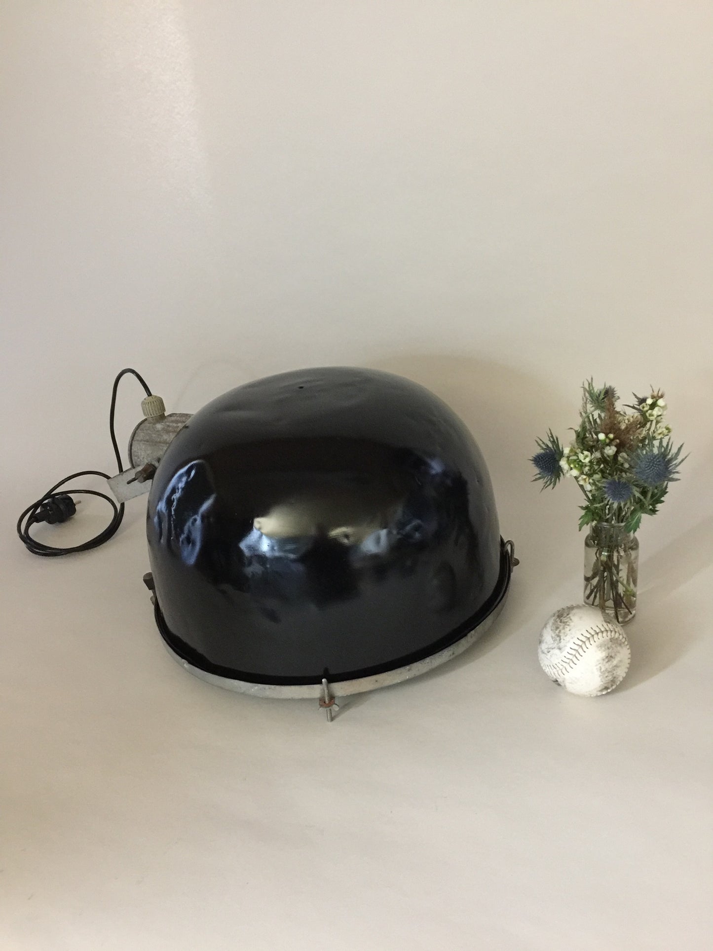Meget stor og meget rå industri lampe