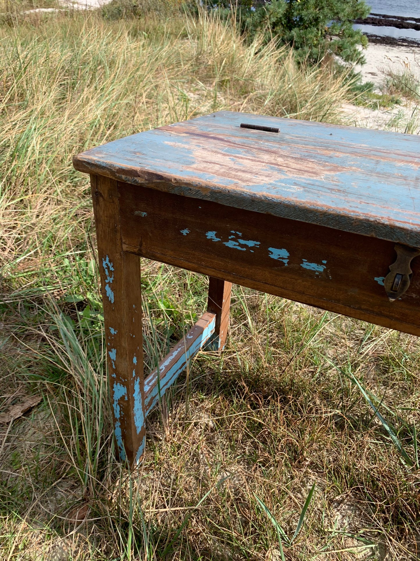 Skolebord med skønne detaljer