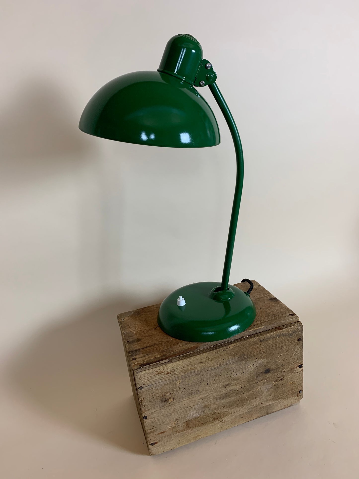 Kaiser Idell 6556 - Grøn