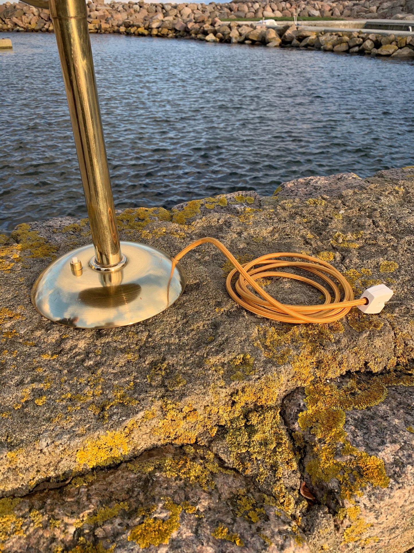 Egon Hillebrand i messing med svingarm