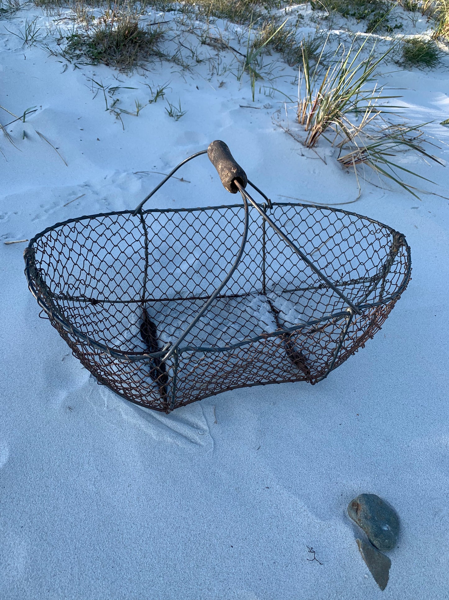 Stor fransk trådkurv med hank