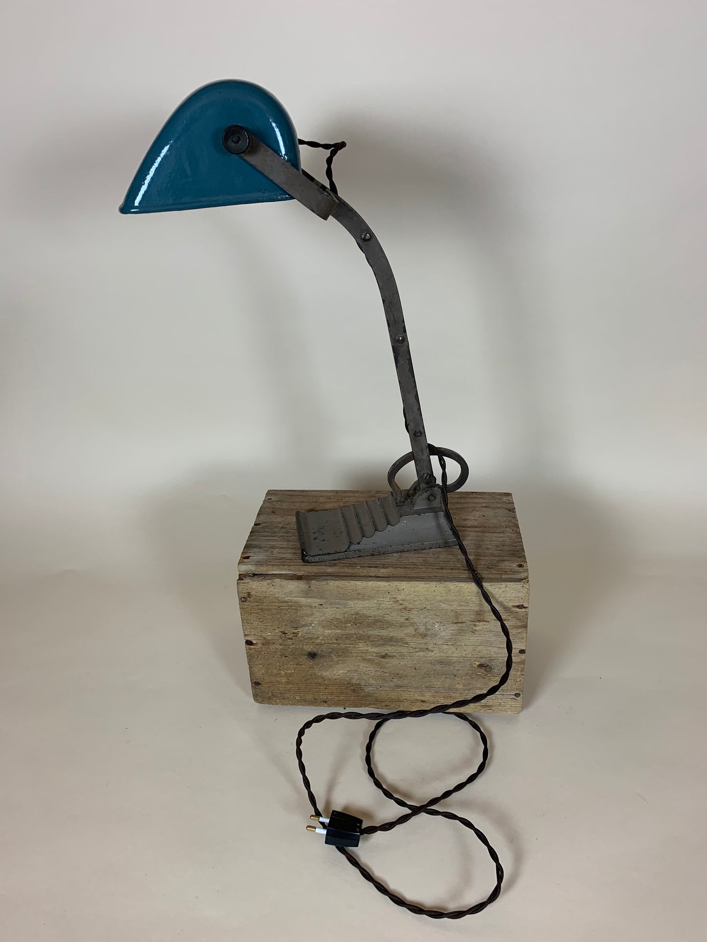 Fin gammel Horax notarlampe