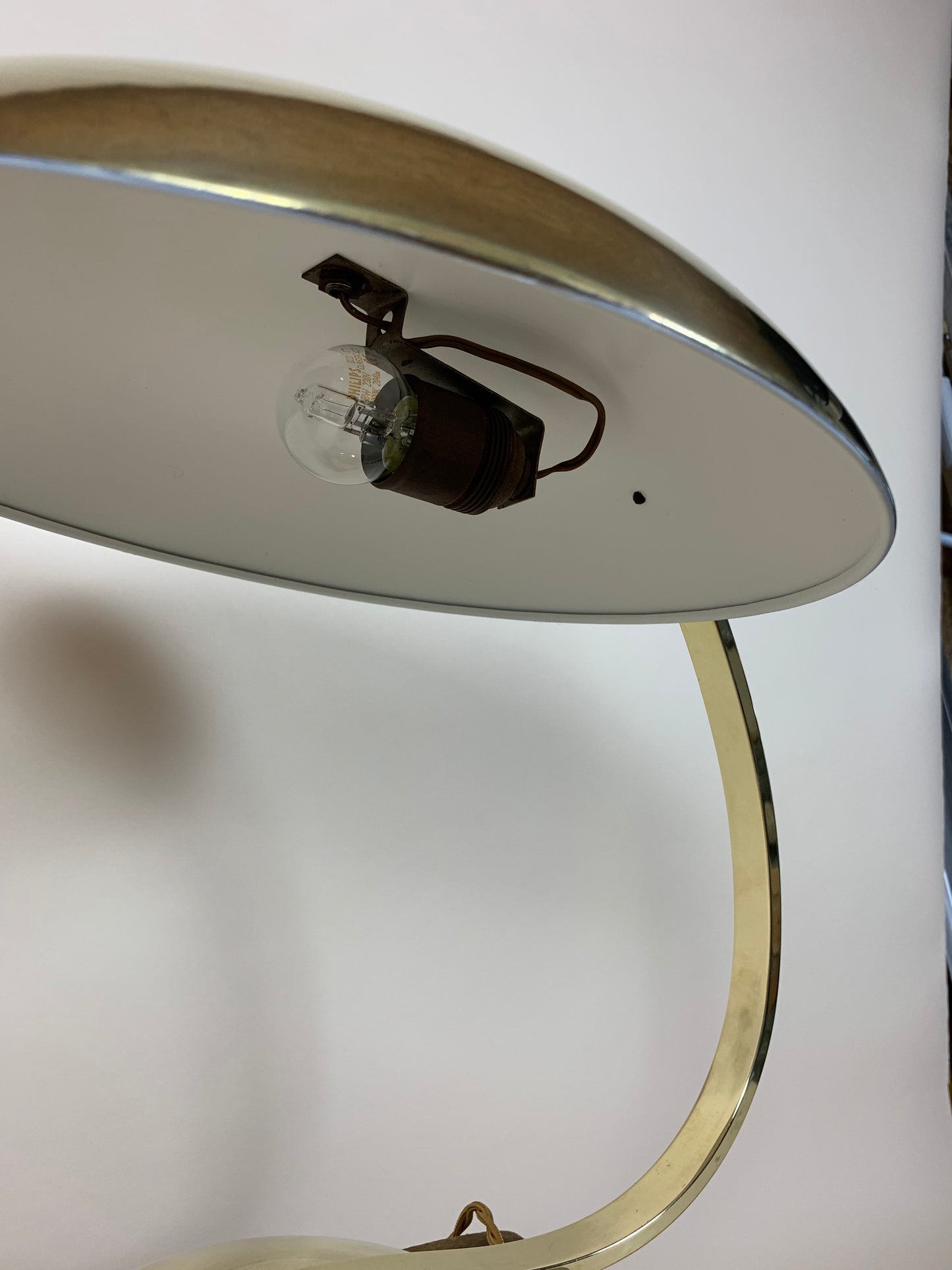 Hillebrand messinglampe