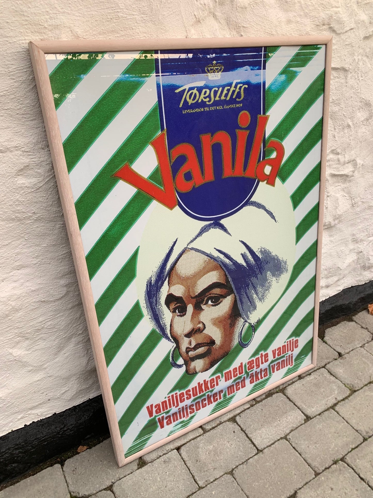 Skønt og stort vanila billede med ramme