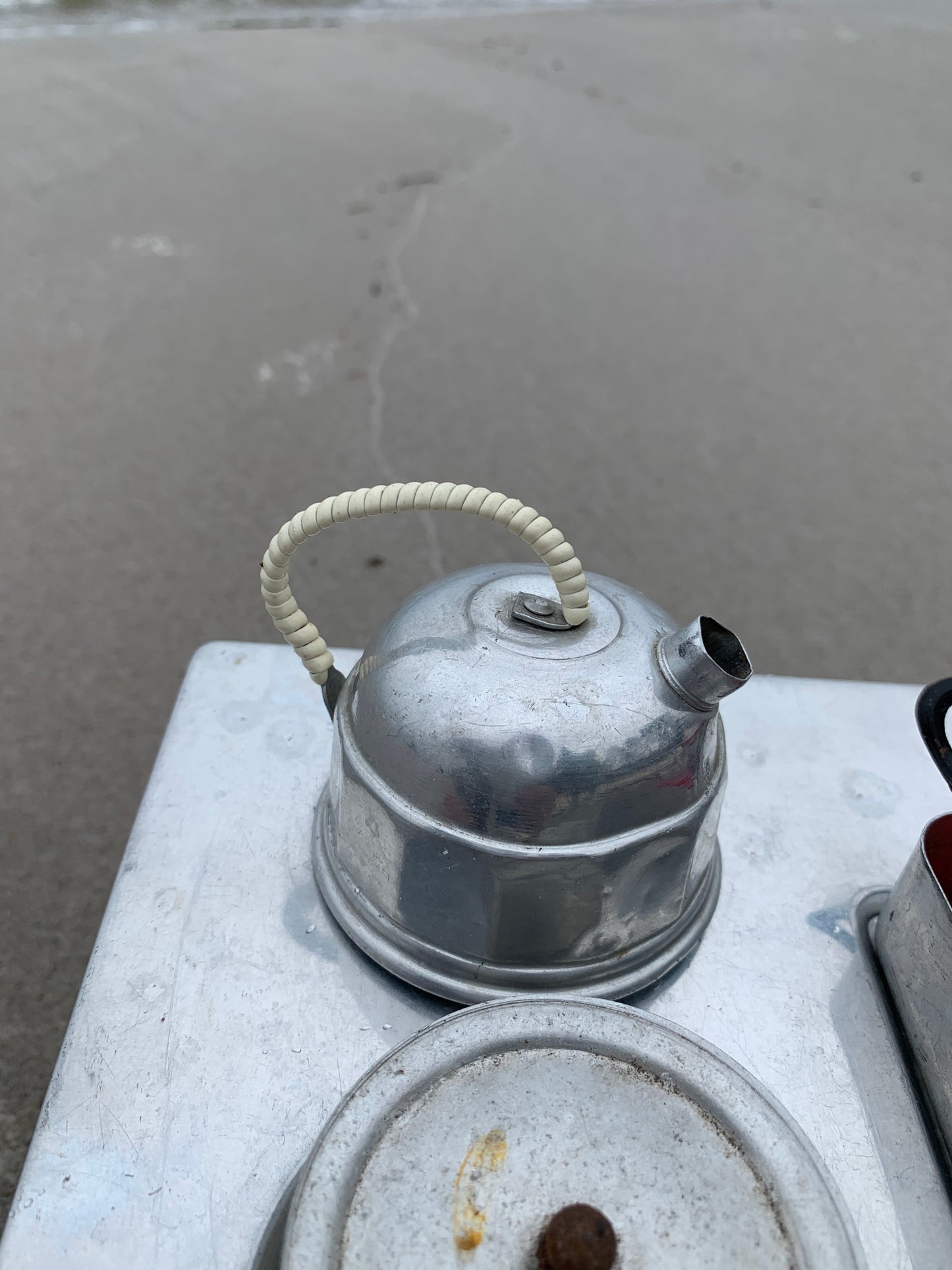 Dekorativt legetøjskomfur