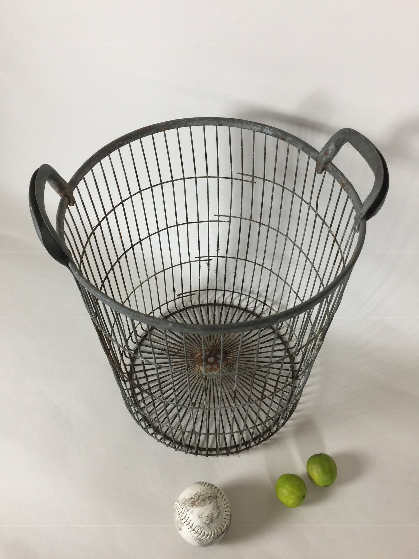 Rå kartoffelkurv med lækker patina