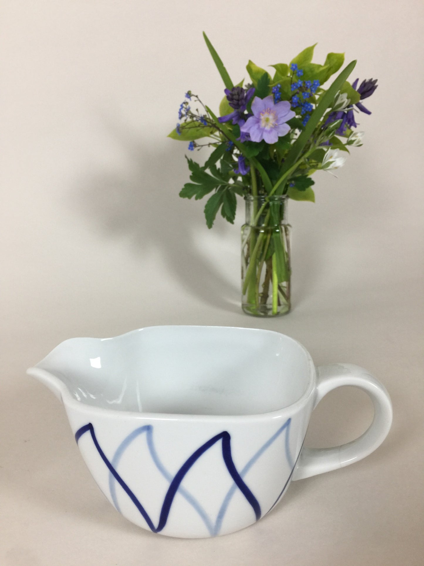 Saucekande fra Lyngby porcelæn