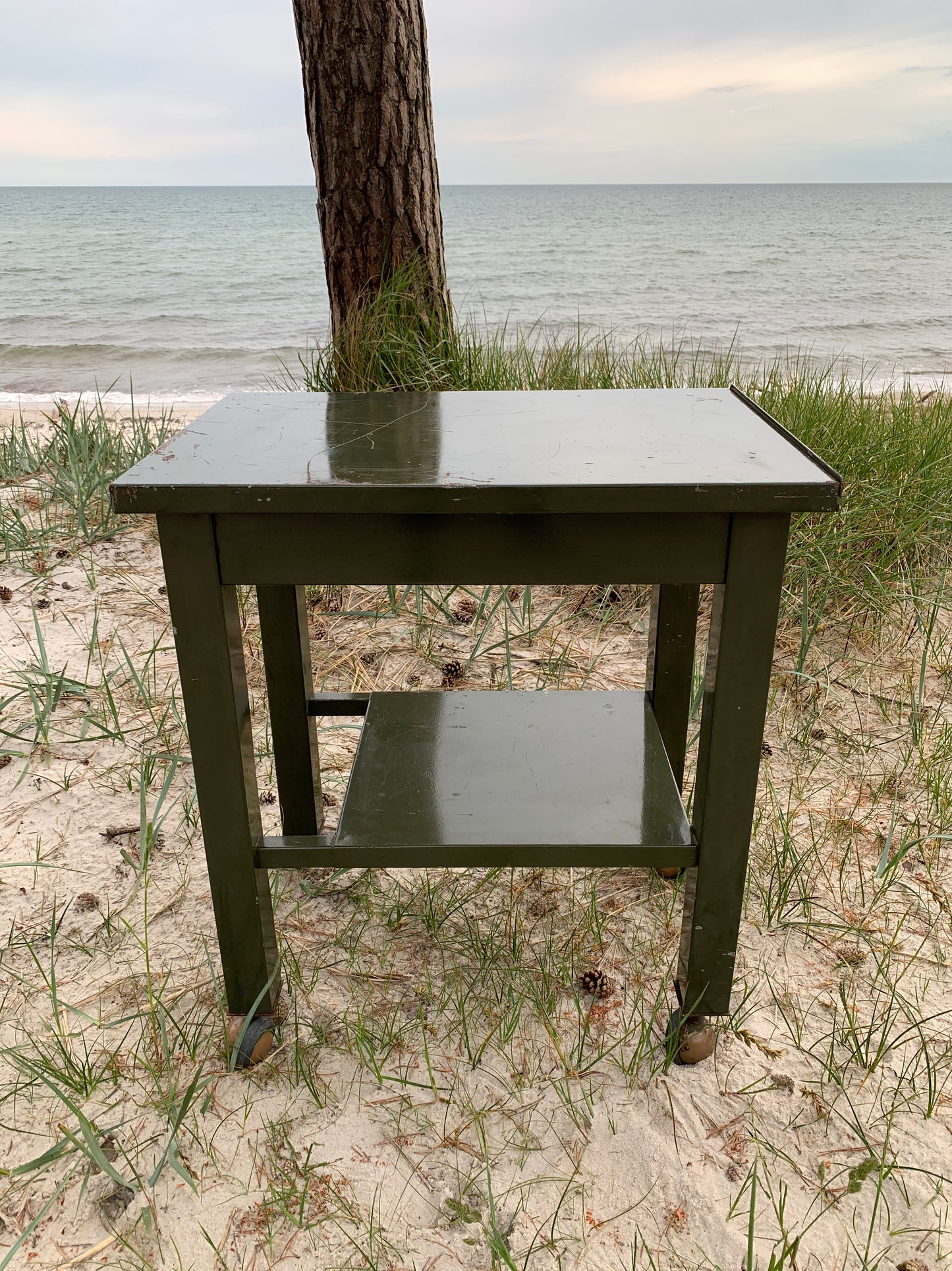 Rullebord i metal - Grøn