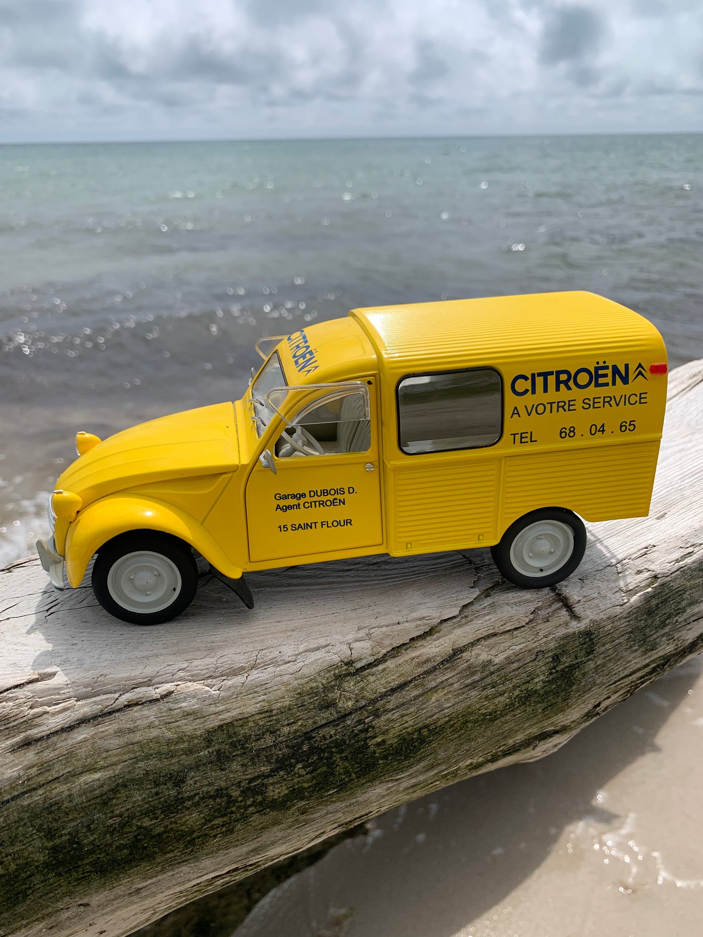 Citroën 2 CV AK 350