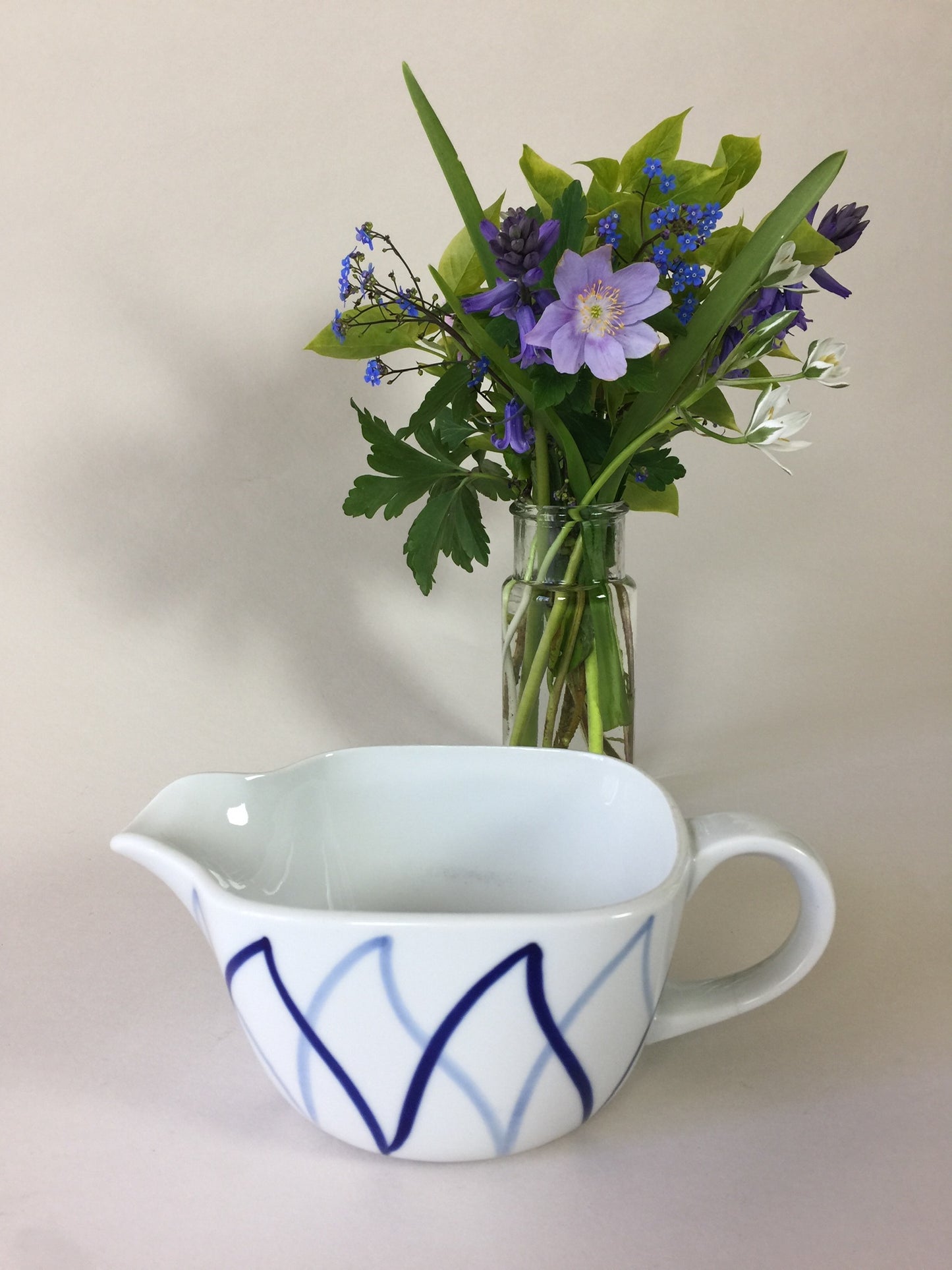 Saucekande fra Lyngby porcelæn