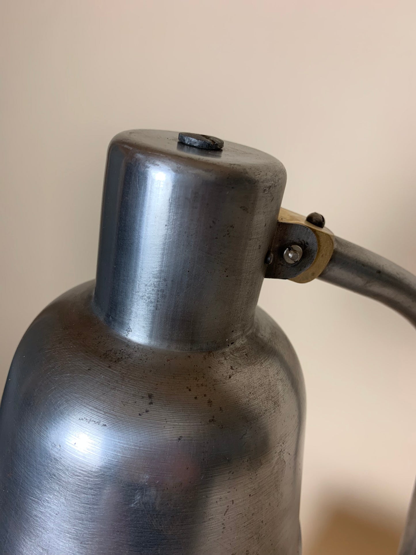 Lampe designet af Christian Dell for Bünte og Remmler