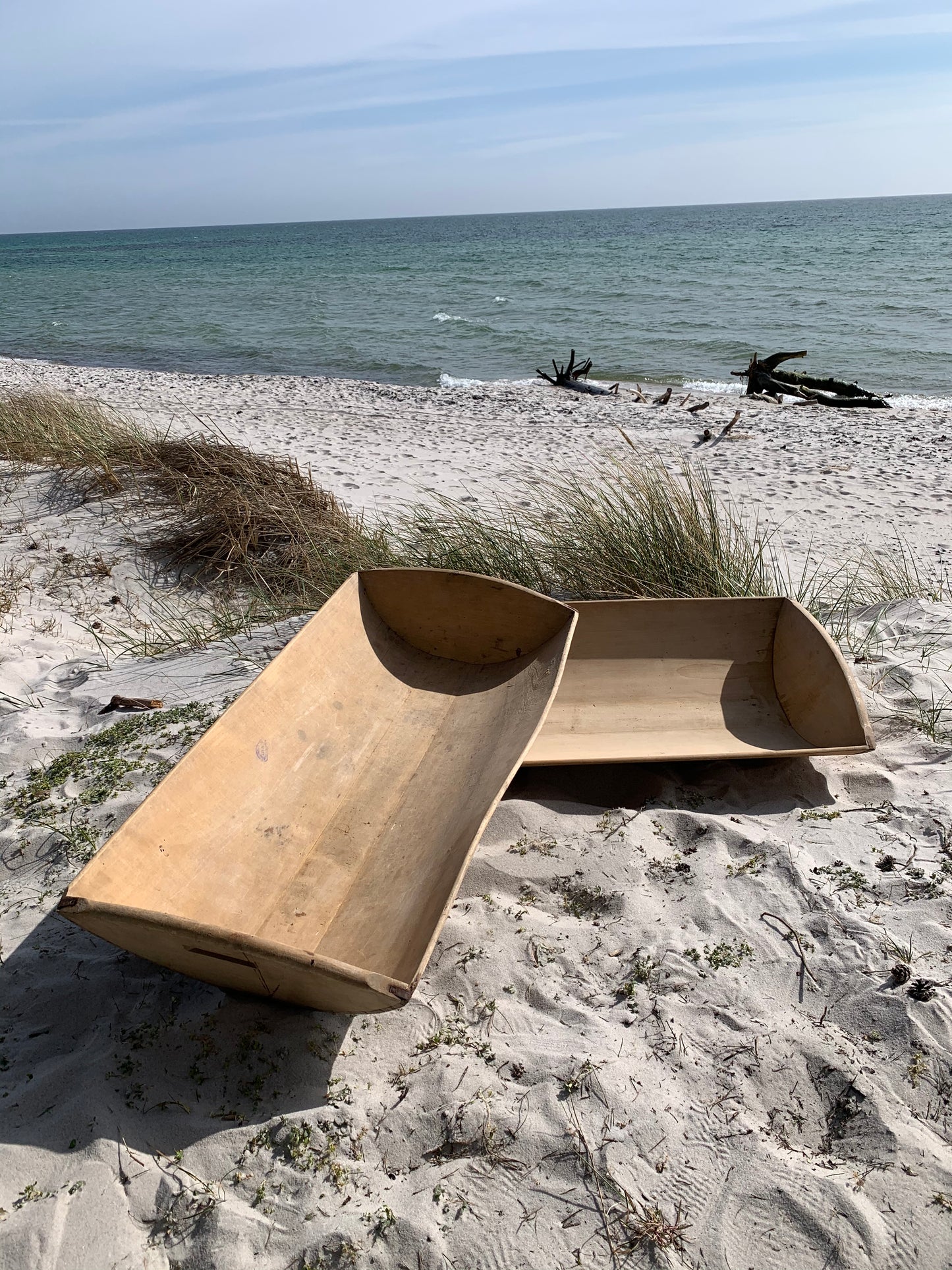 Stort trug med skønne jernbeslag - Prisen er pr. stk.