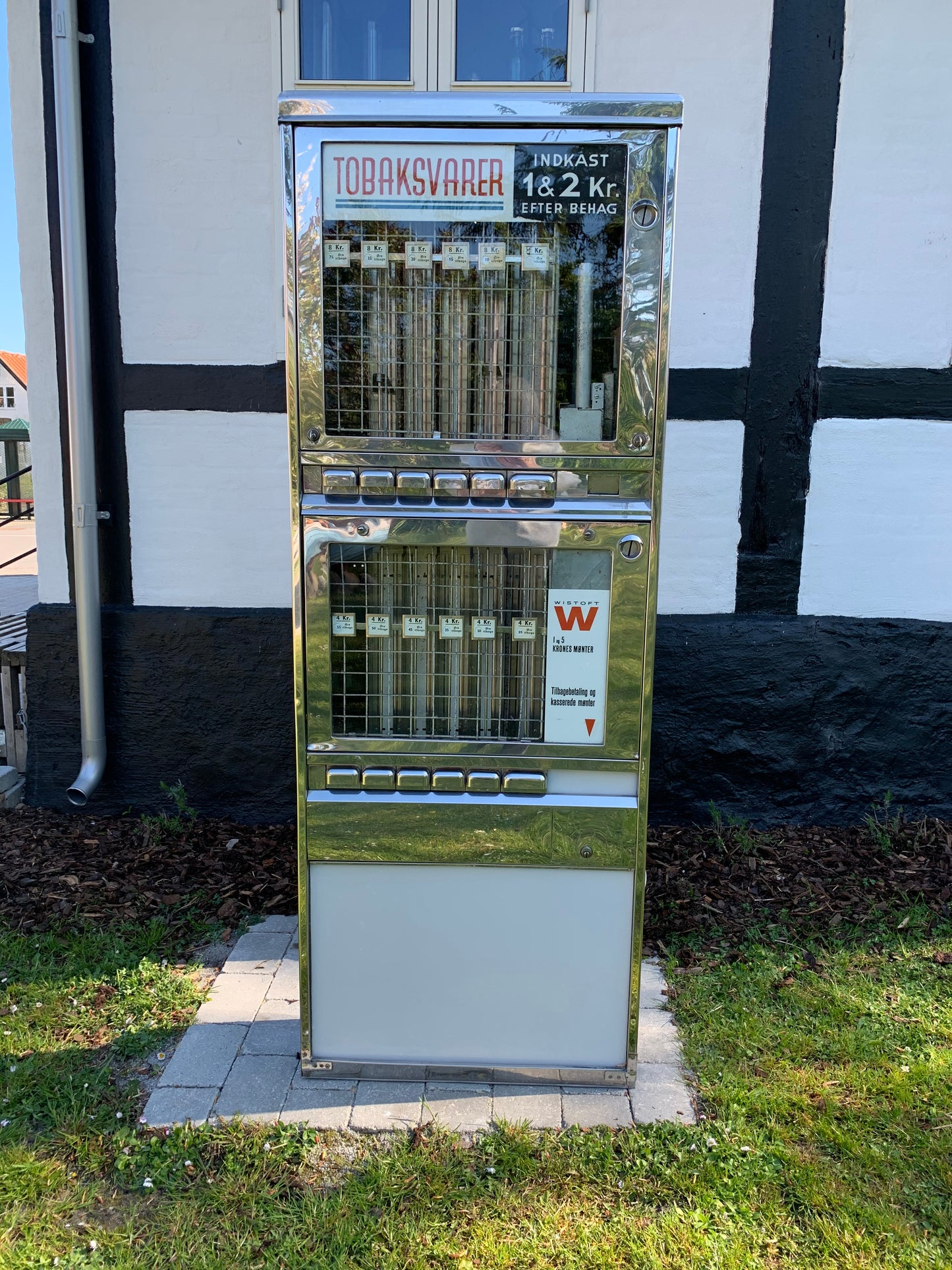 Skøn gammel automat til cigaretter