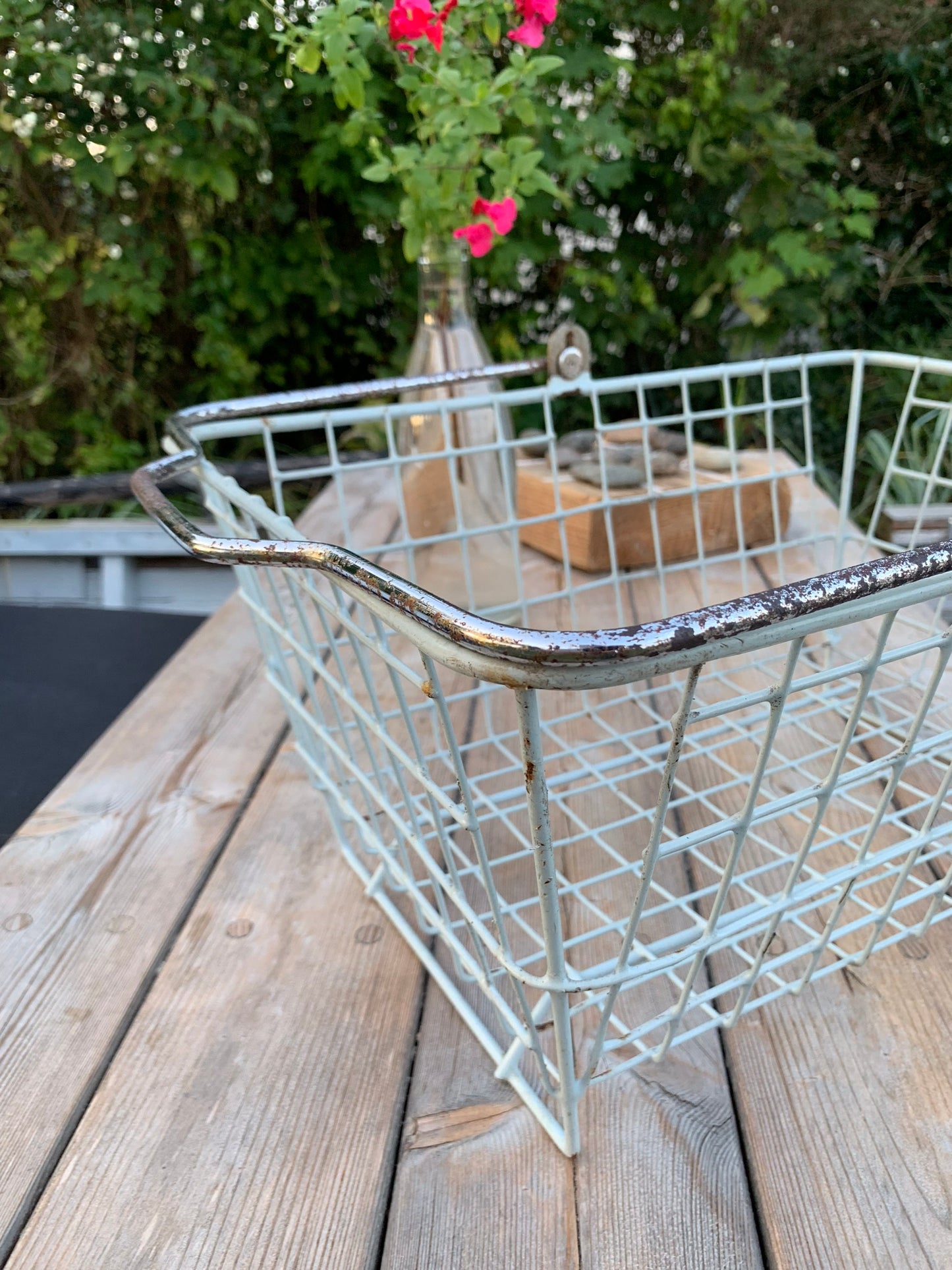 Skøn gammel indkøbskurv med patina