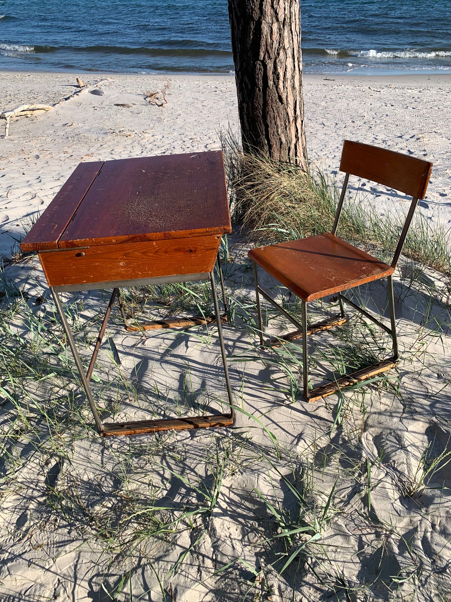 Skolebord og stol fra Grythyttan