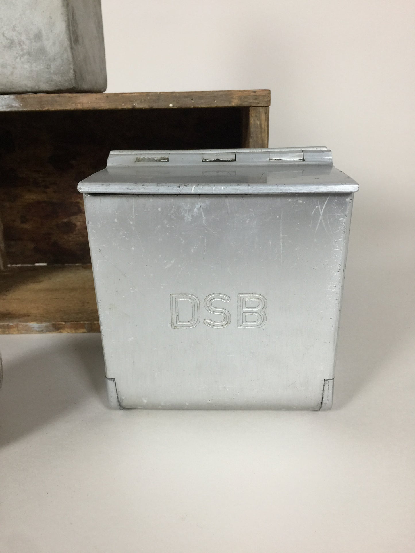 DSB askebæger, stort og med logo