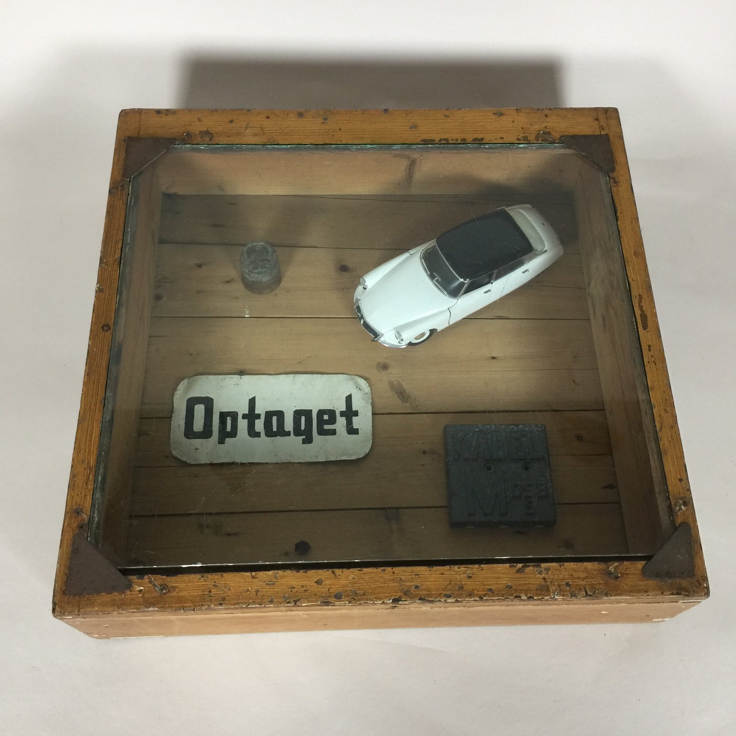 Lækker vintage montre med glaslåg