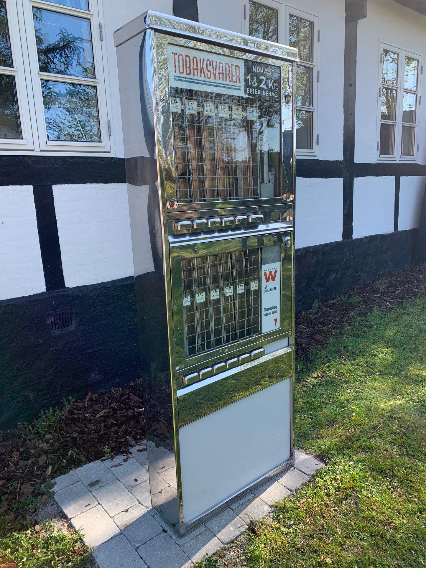 Skøn gammel automat til cigaretter