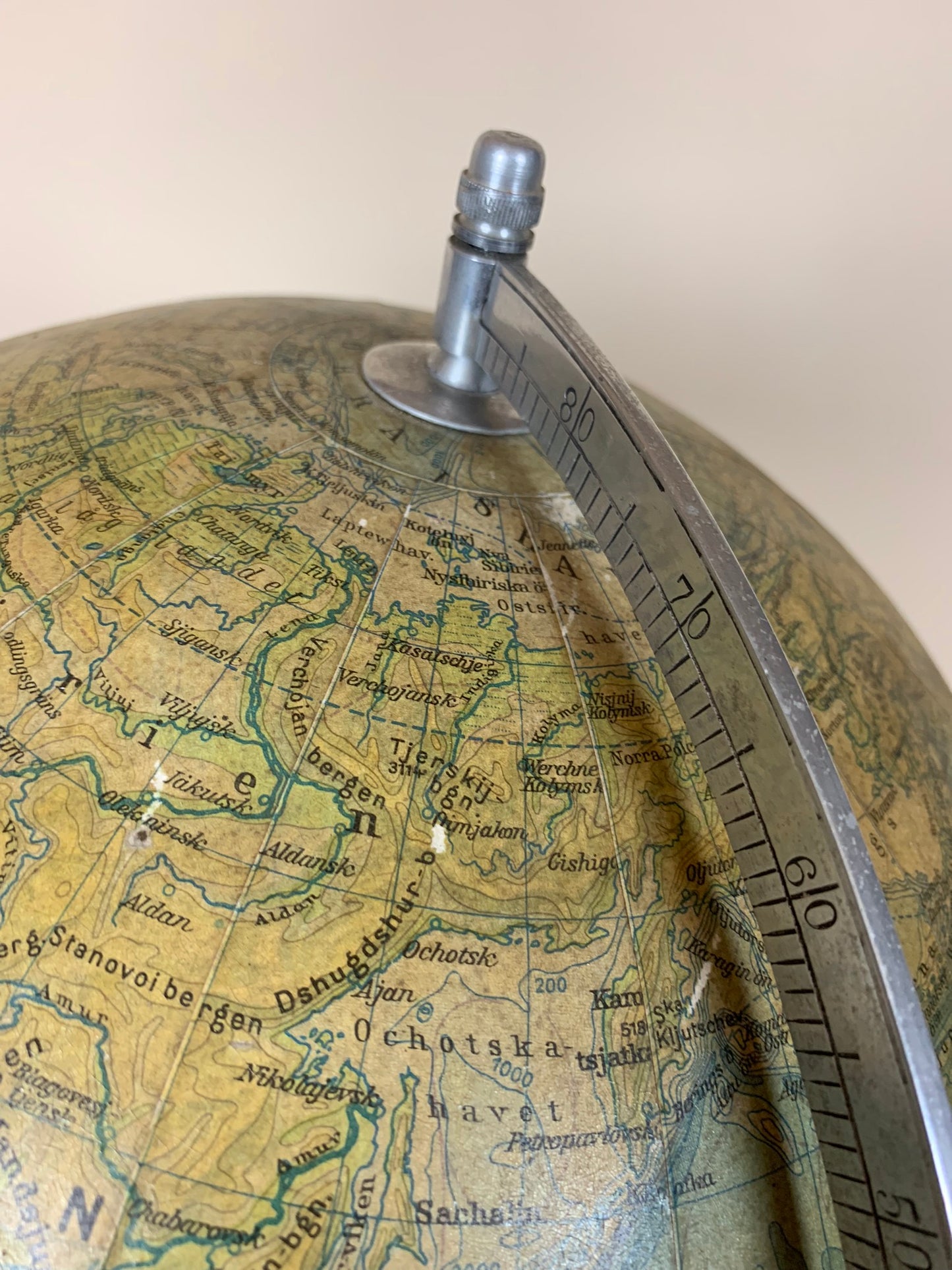 Globus i glas fra 1950’erne