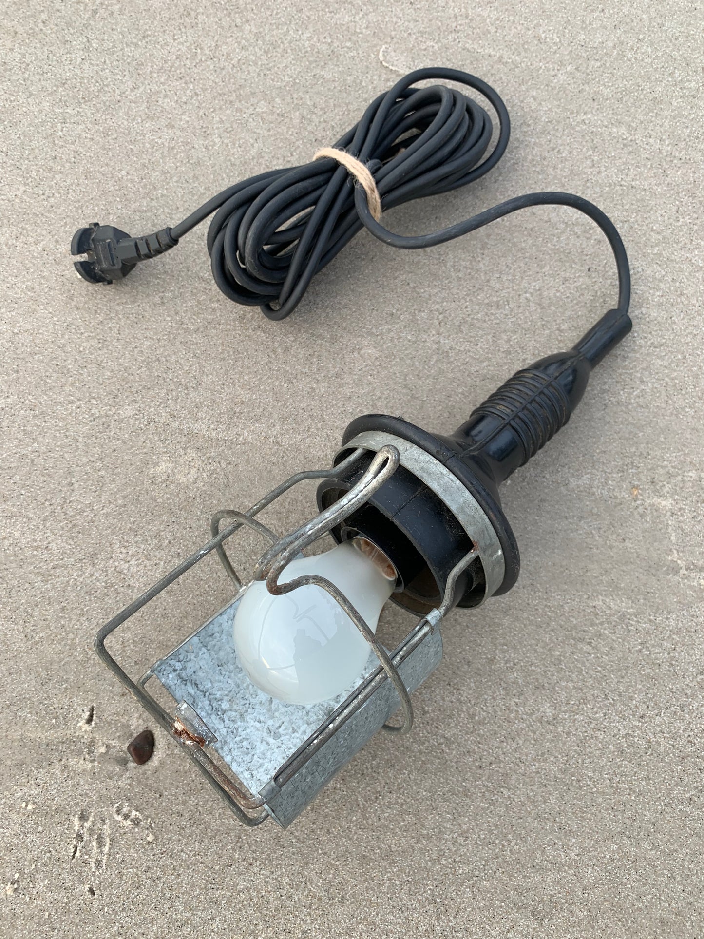 Rå arbejdslampe