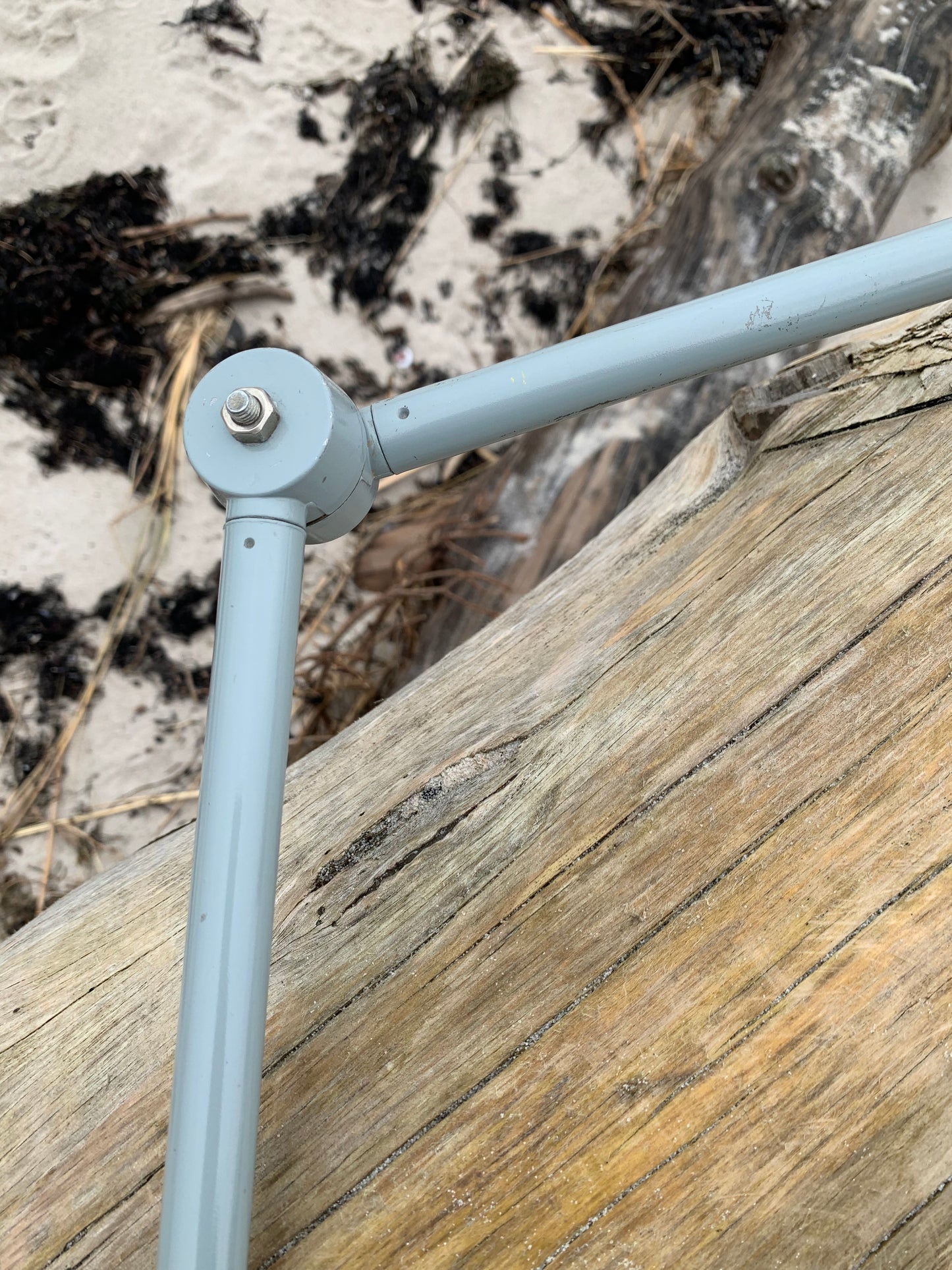 Midgard lampe med bordbeslag