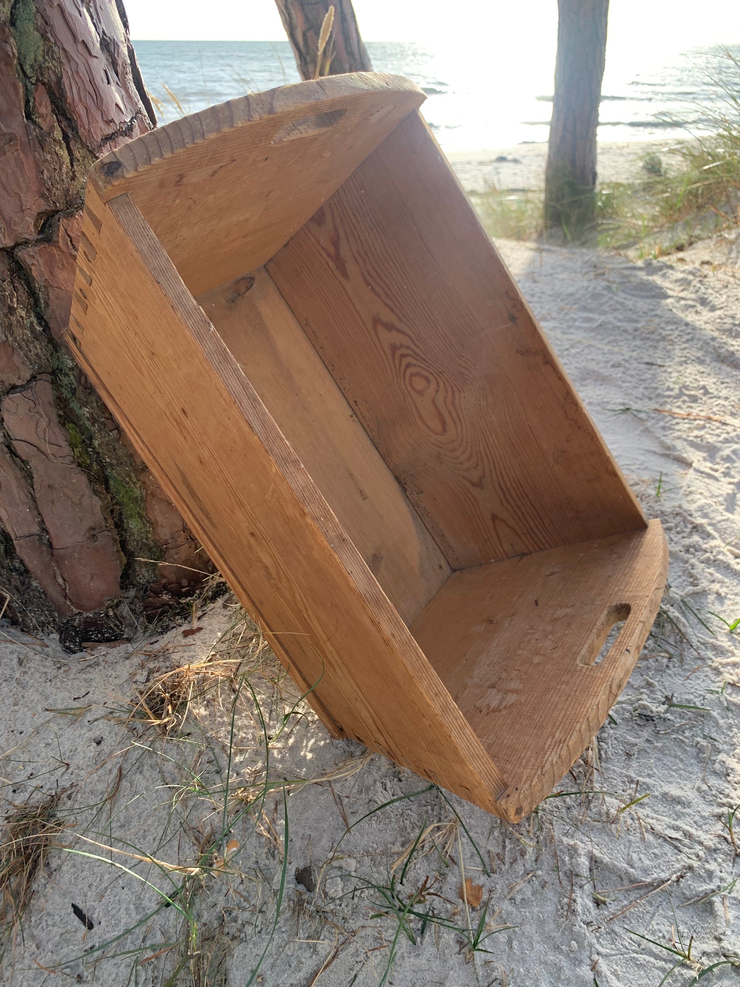 Trækasse med greb