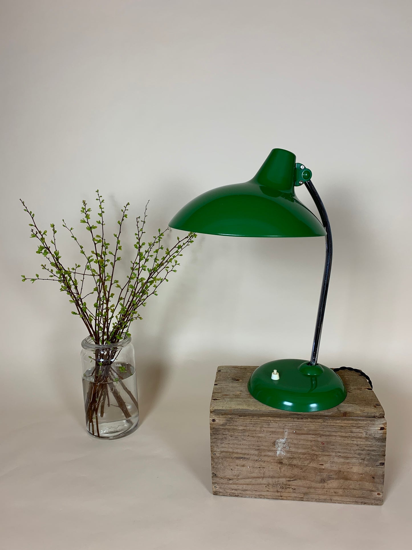 Kaiser Idell 6786 bordlampe