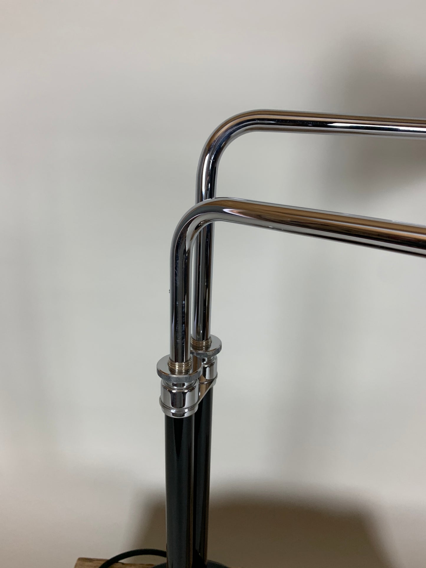 Kaiser Idell 6580 - Dobbelt bordlampe
