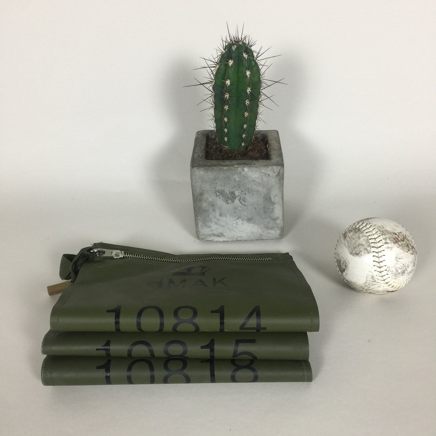 Militærpose med lås og nummereret nøgle (Prisen er pr. stk.)