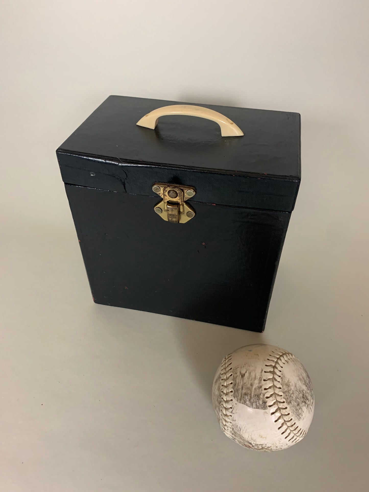 Pladekuffert til singler (Disko box)
