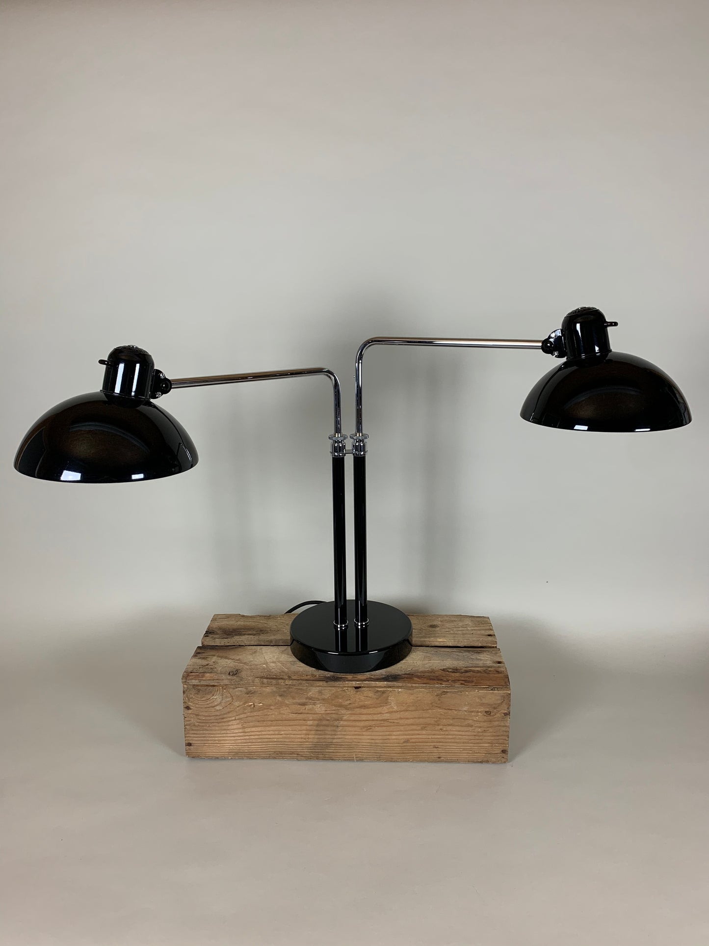 Kaiser Idell 6580 - Dobbelt bordlampe