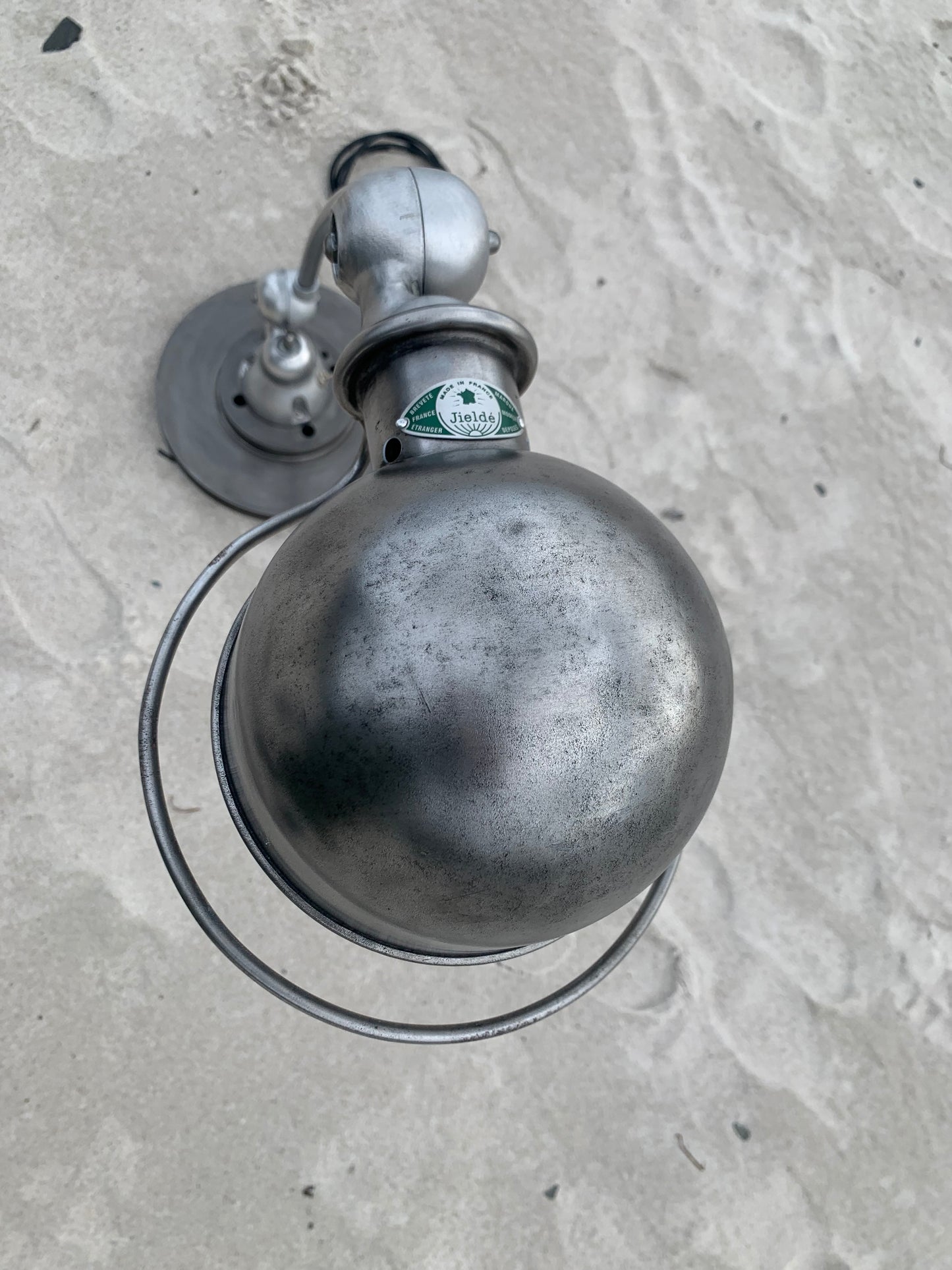 Jieldé bordlampe med buet arm