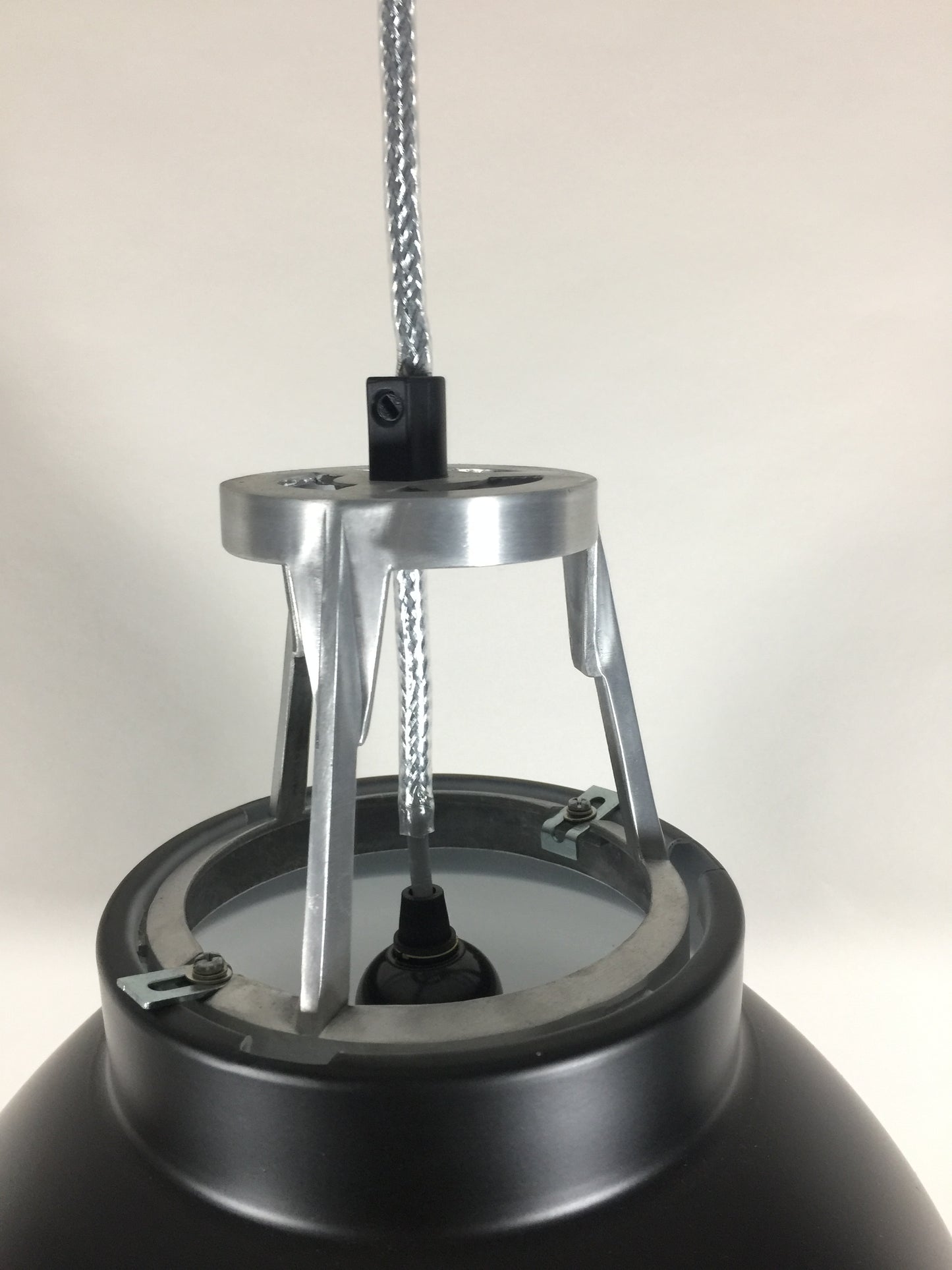 Original BTC lampe - Titan i sort