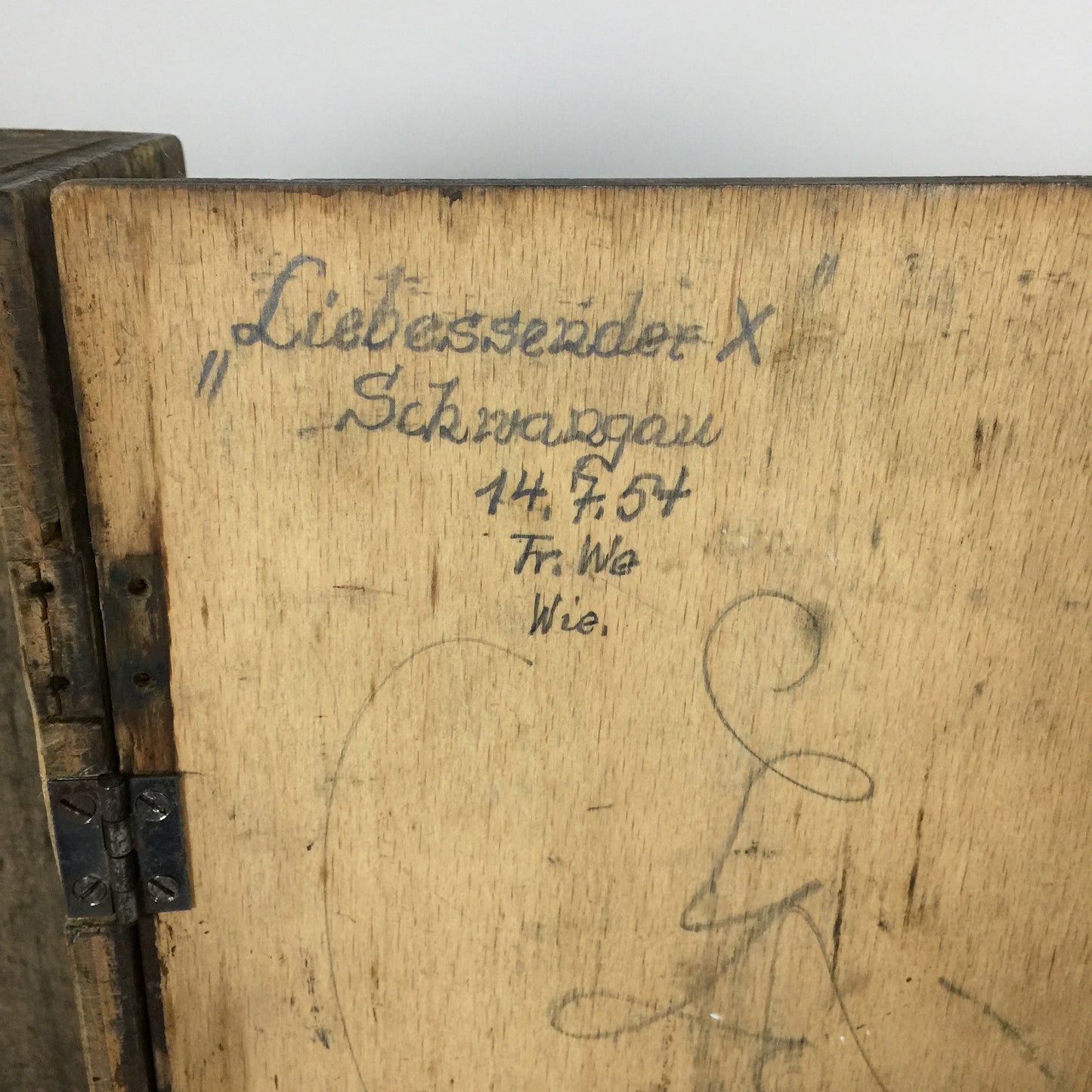 Filmkasse med strop og en lille historie