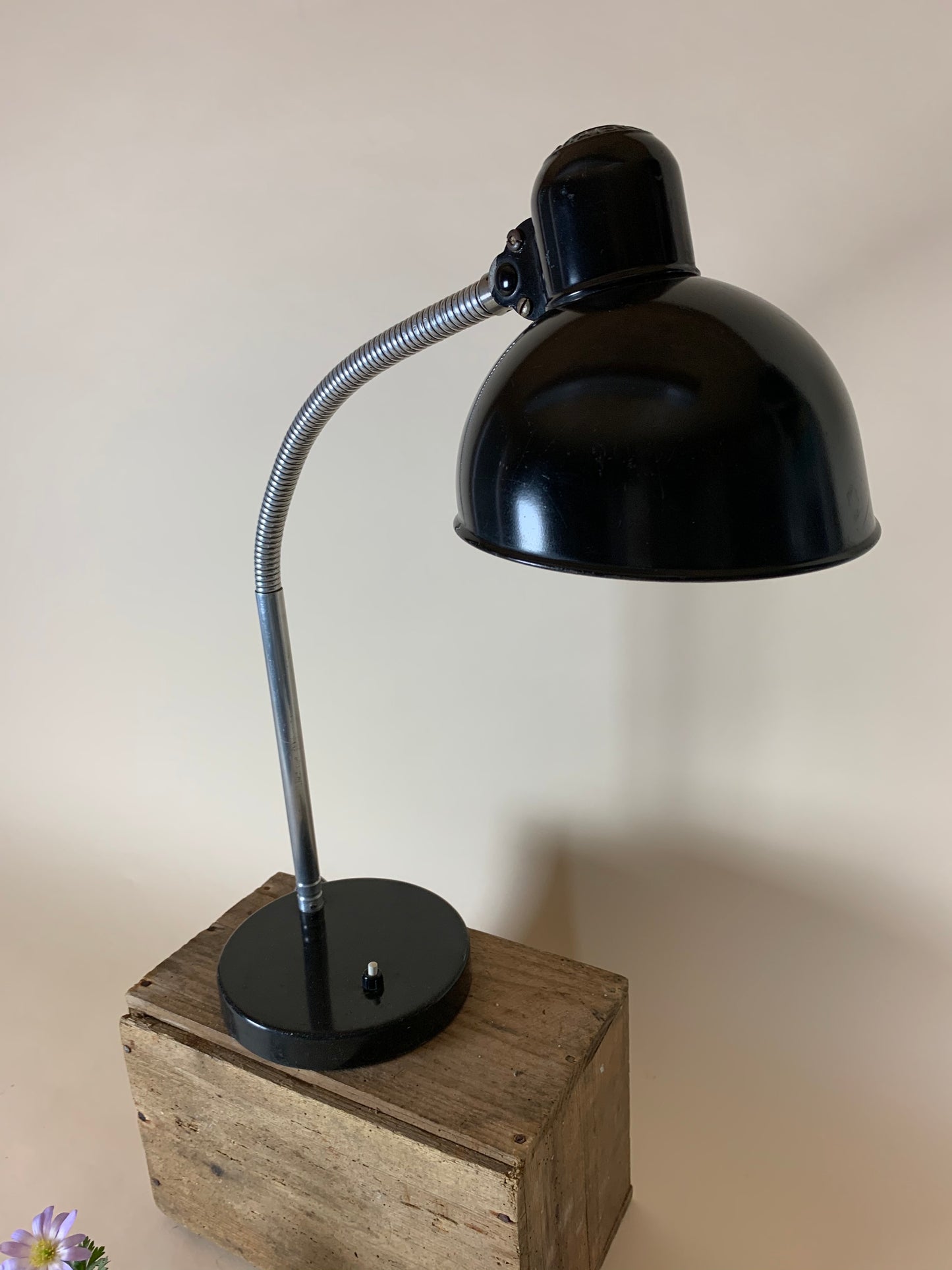 Kaiser Idell 6561 bordlampe